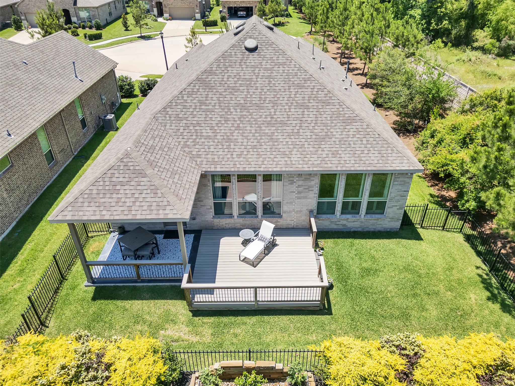 223 Spotted Saddle Court Property Photo 3