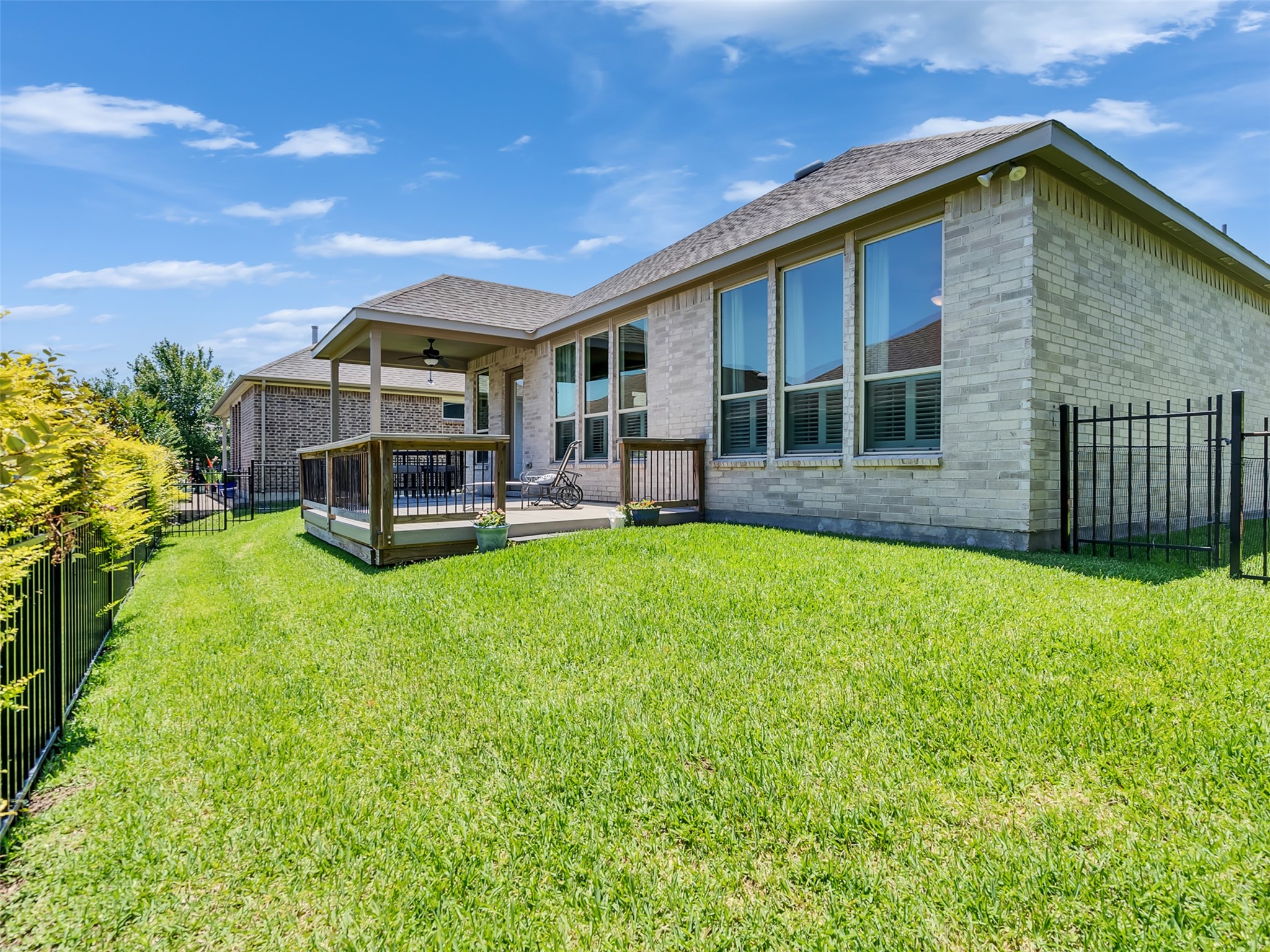 223 Spotted Saddle Court Property Photo 7