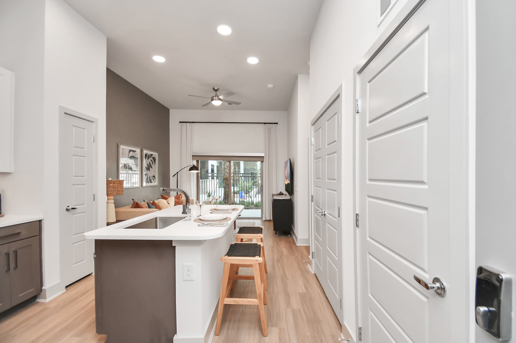 1617 Enid Street 338 Property Photo 6