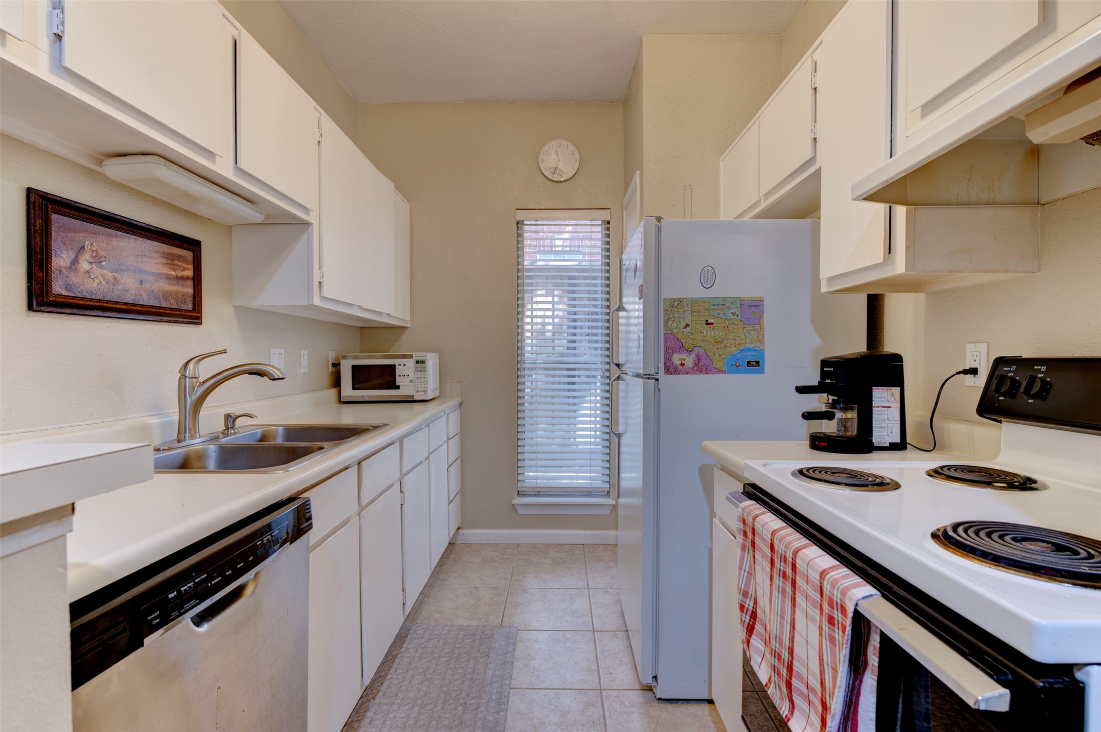 2300 Augusta Drive 29 Property Photo 11