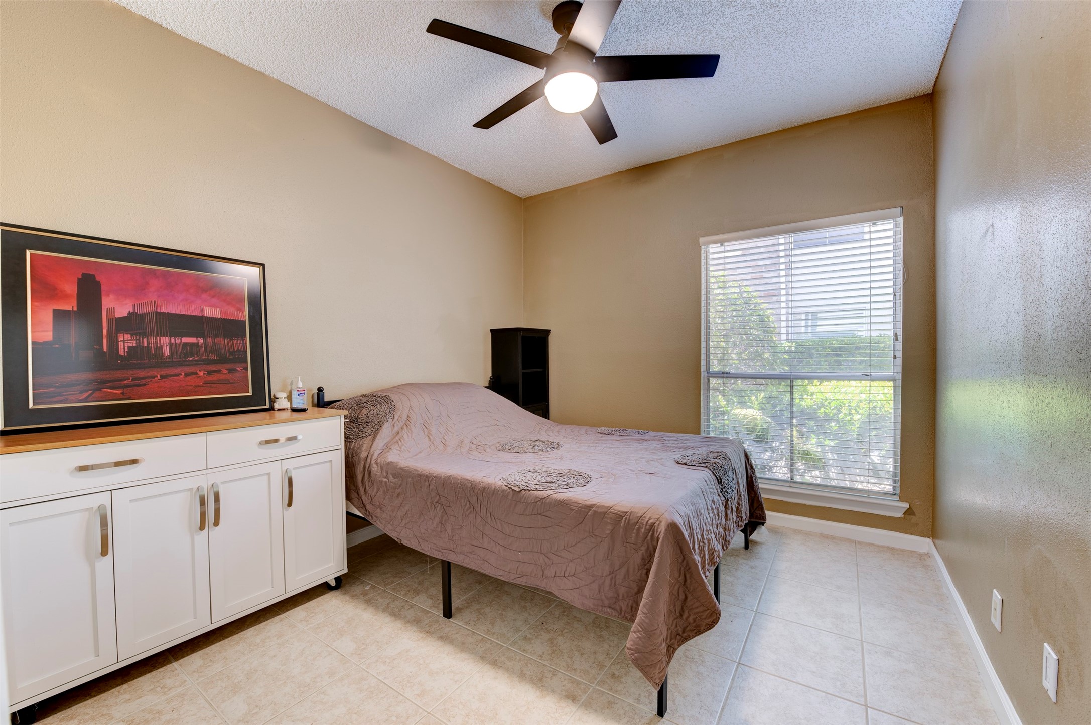 2300 Augusta Drive 29 Property Photo 16