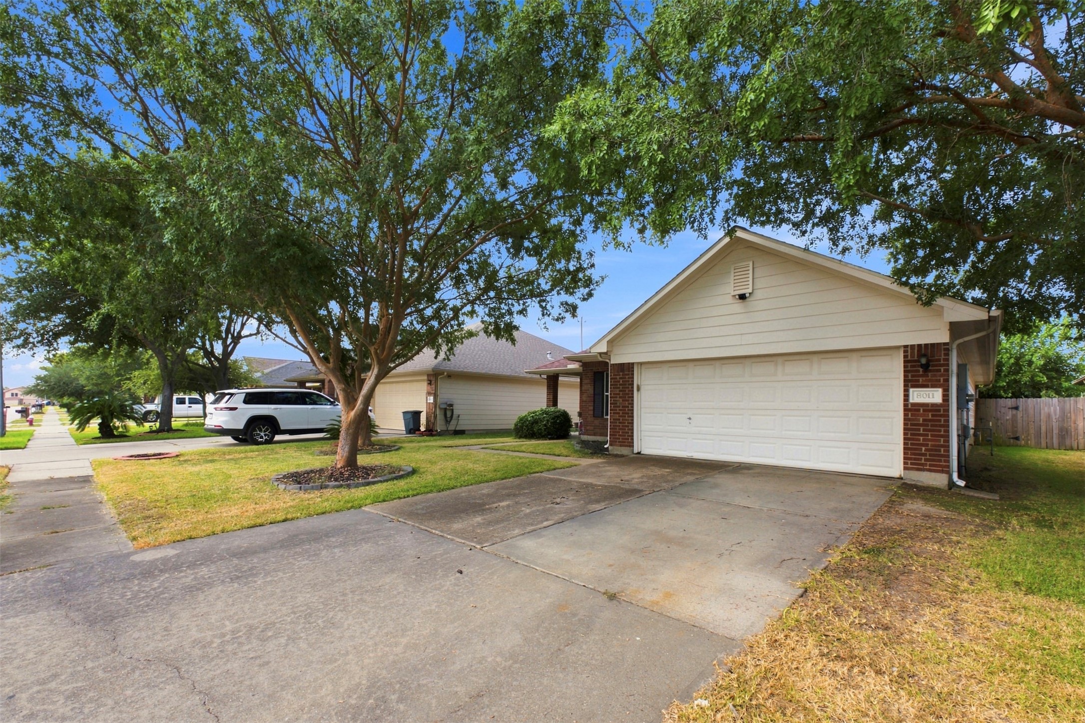 8011 Ginger Park Drive Property Photo 20