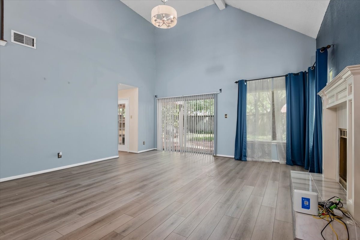 13022 Hollow Brook Drive Property Photo 6