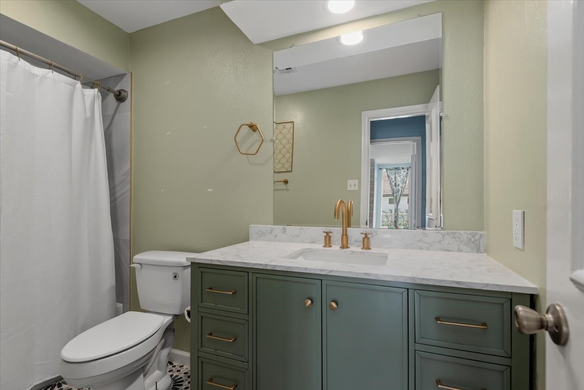 13022 Hollow Brook Drive Property Photo 23