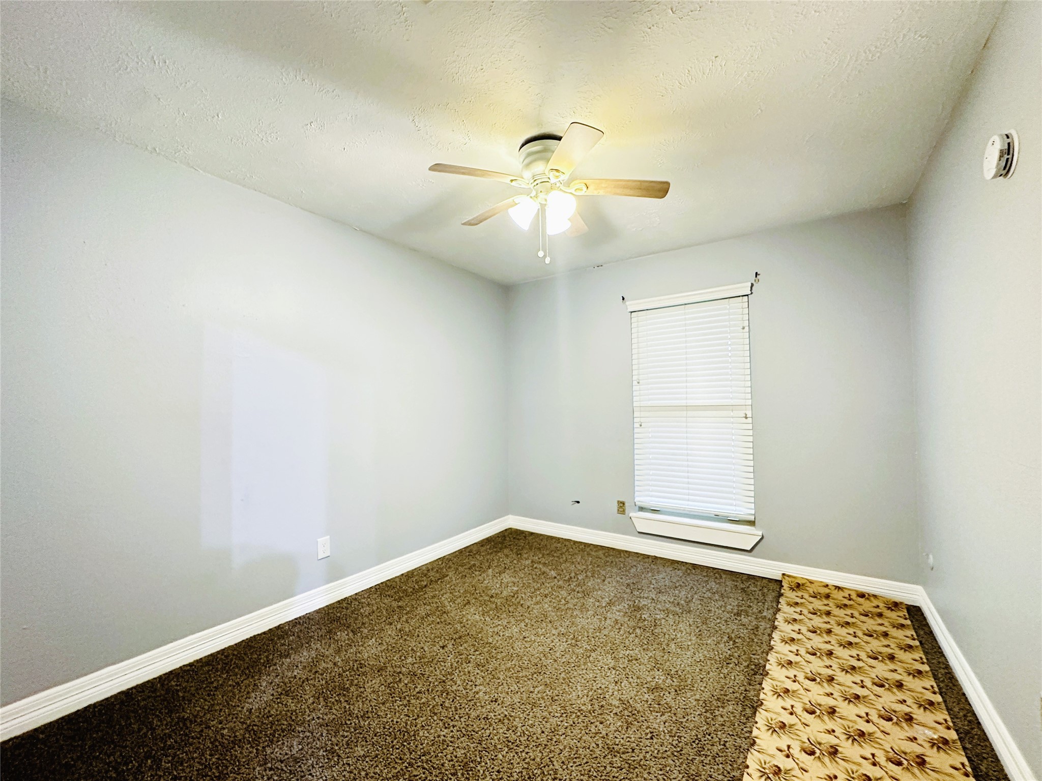 15006 Grassington Drive Property Photo 16