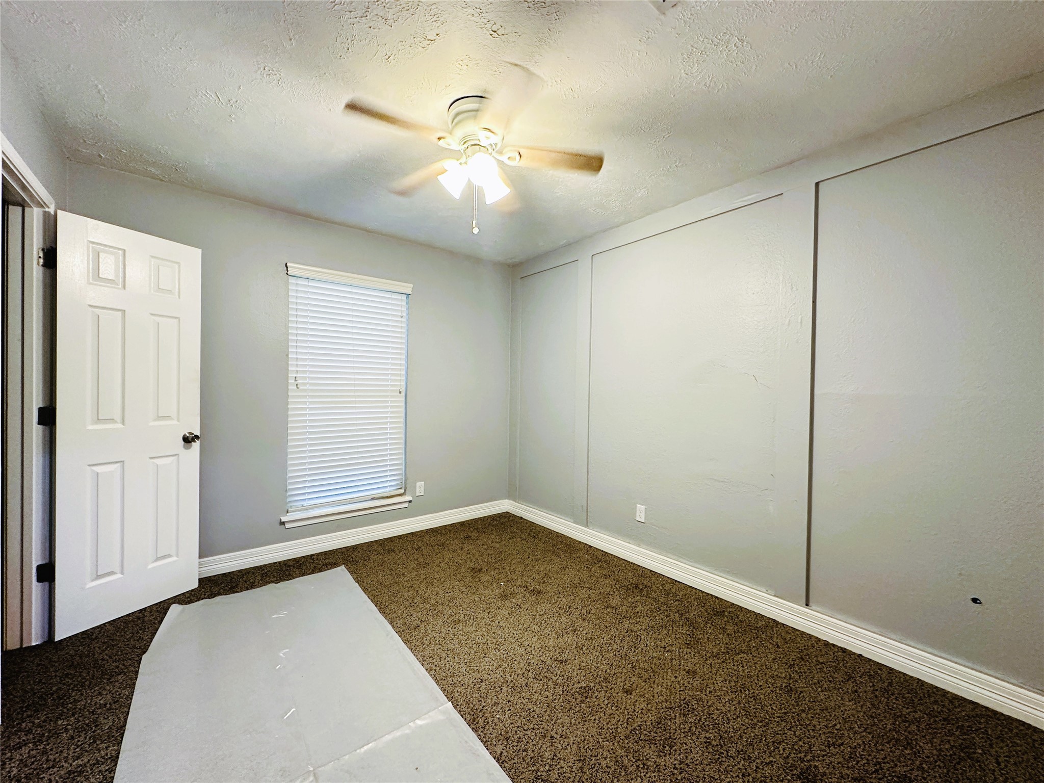 15006 Grassington Drive Property Photo 17