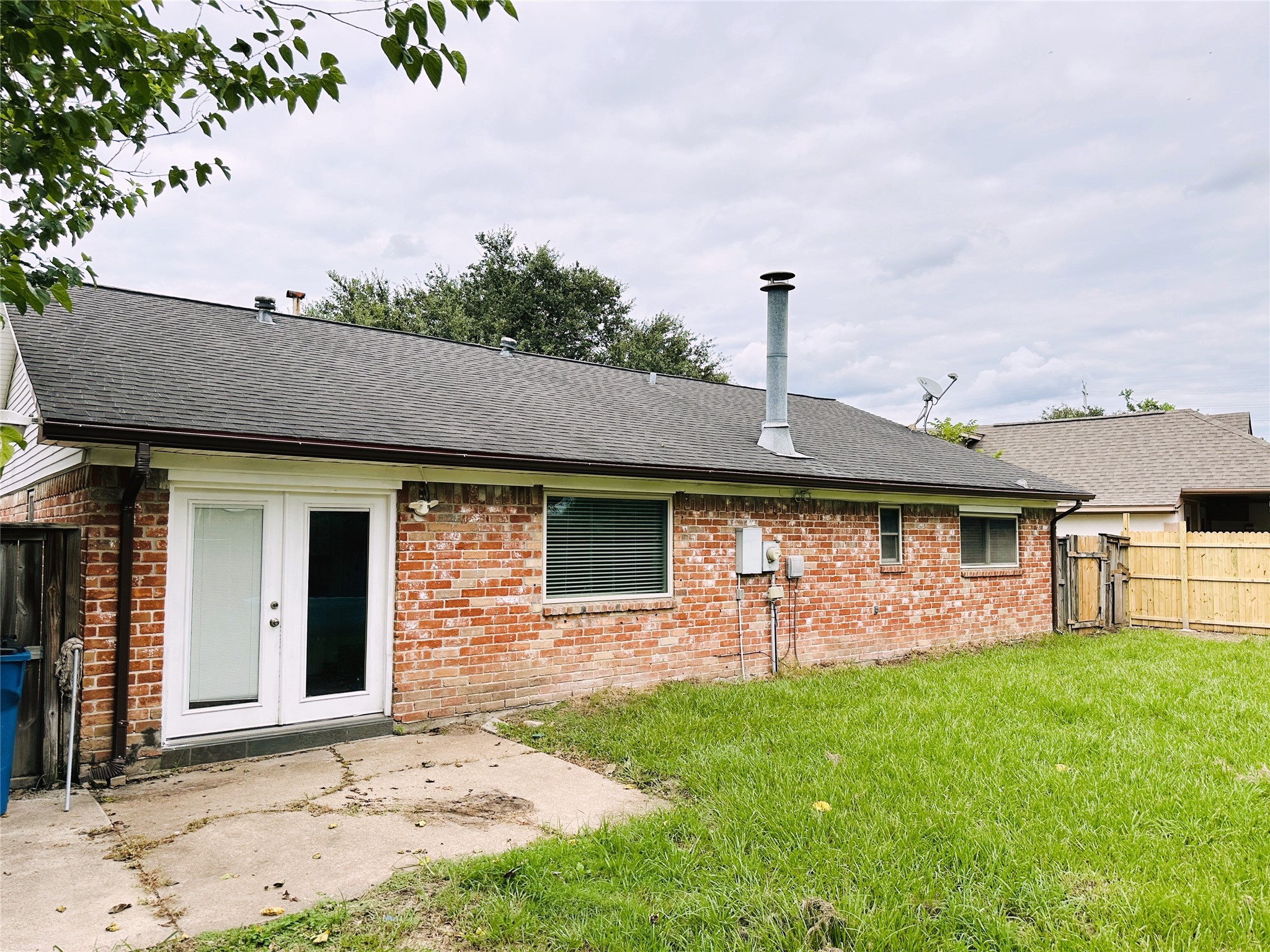 15006 Grassington Drive Property Photo 20