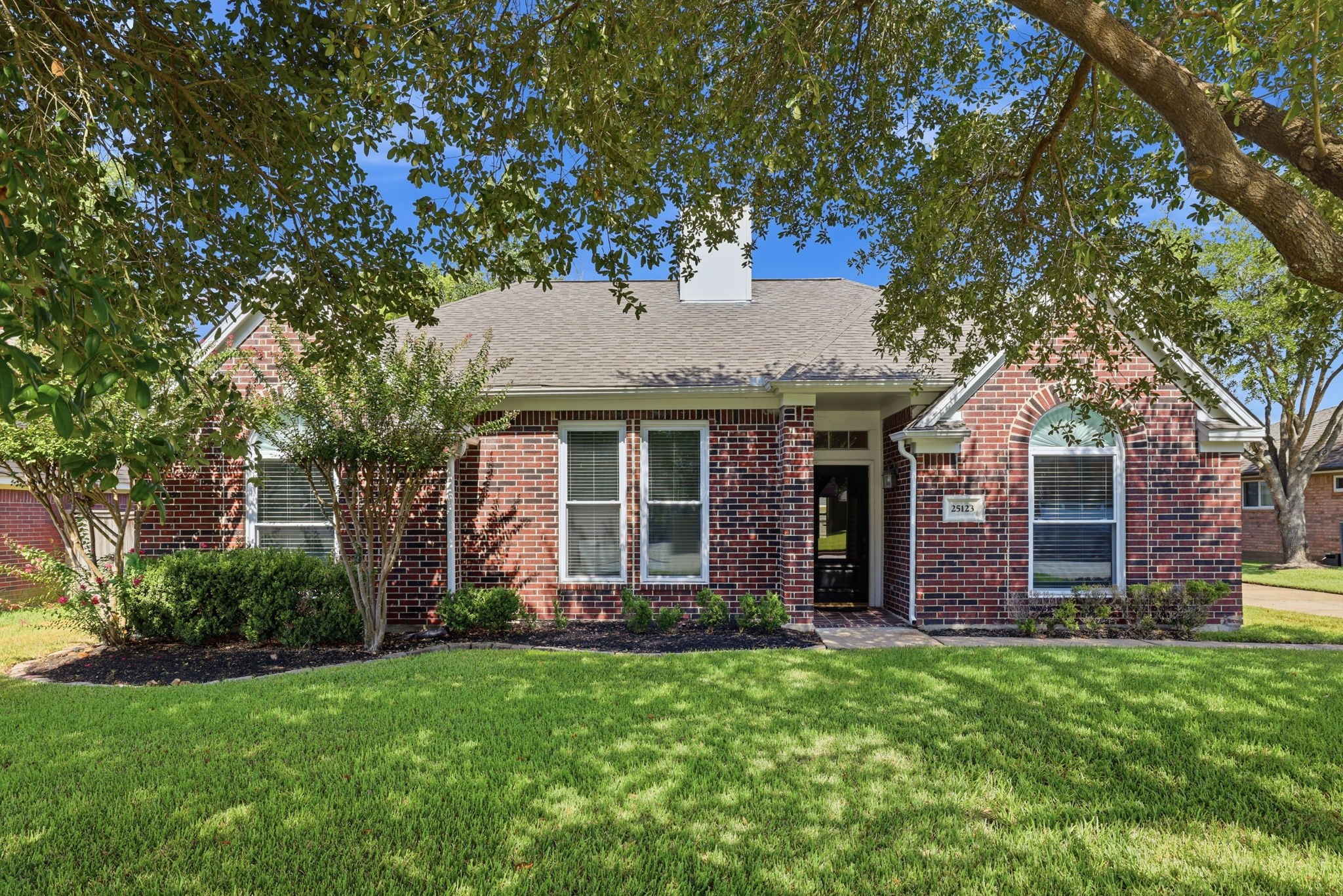 25123 Burgh Castle Drive