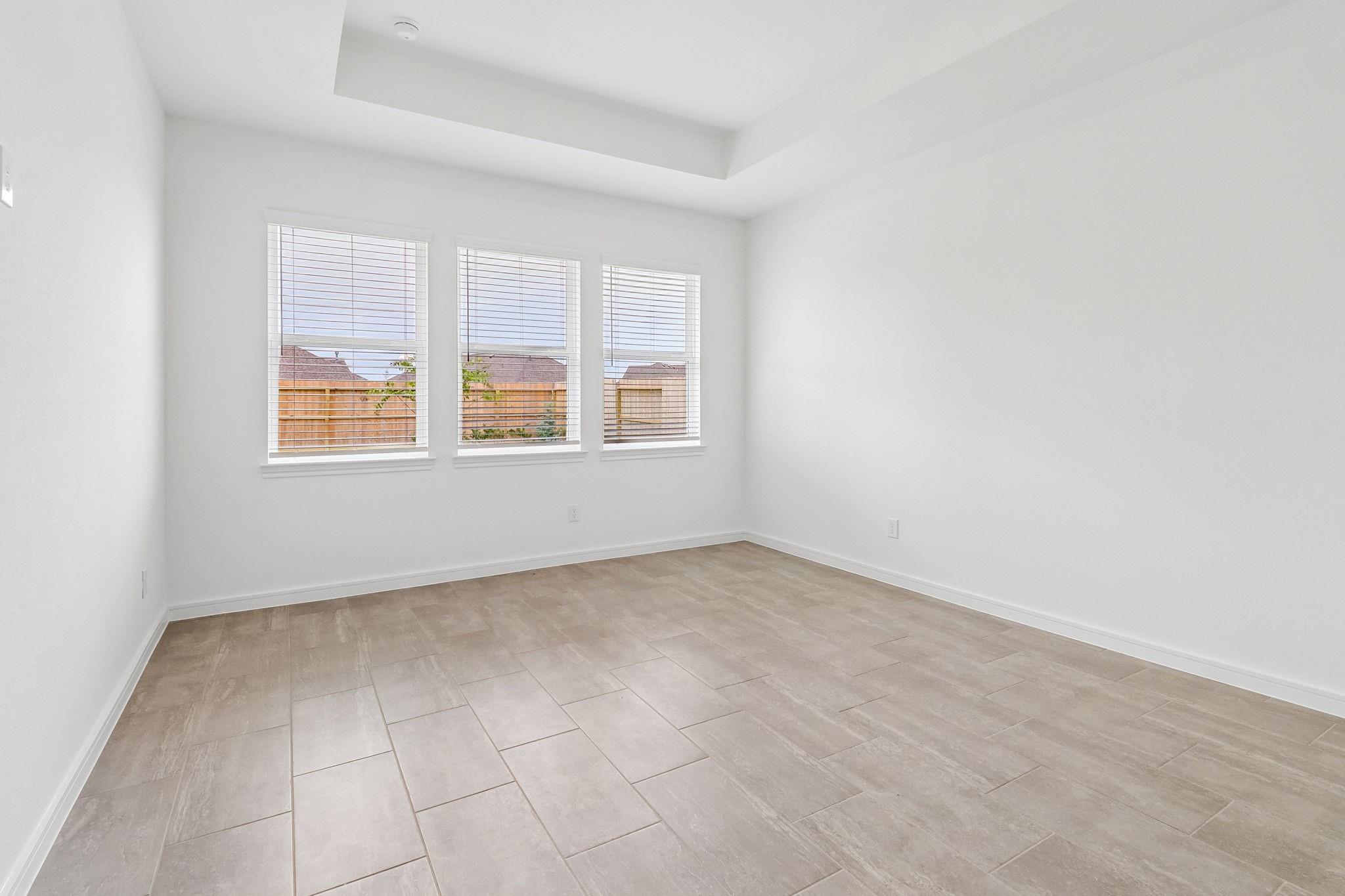 11822 Old Fashion Circle Property Photo 9