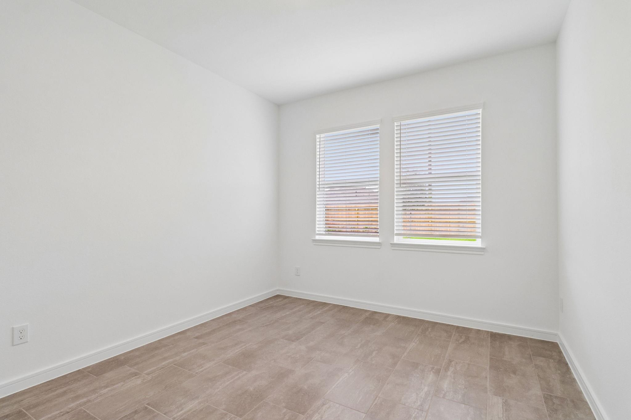 11822 Old Fashion Circle Property Photo 13