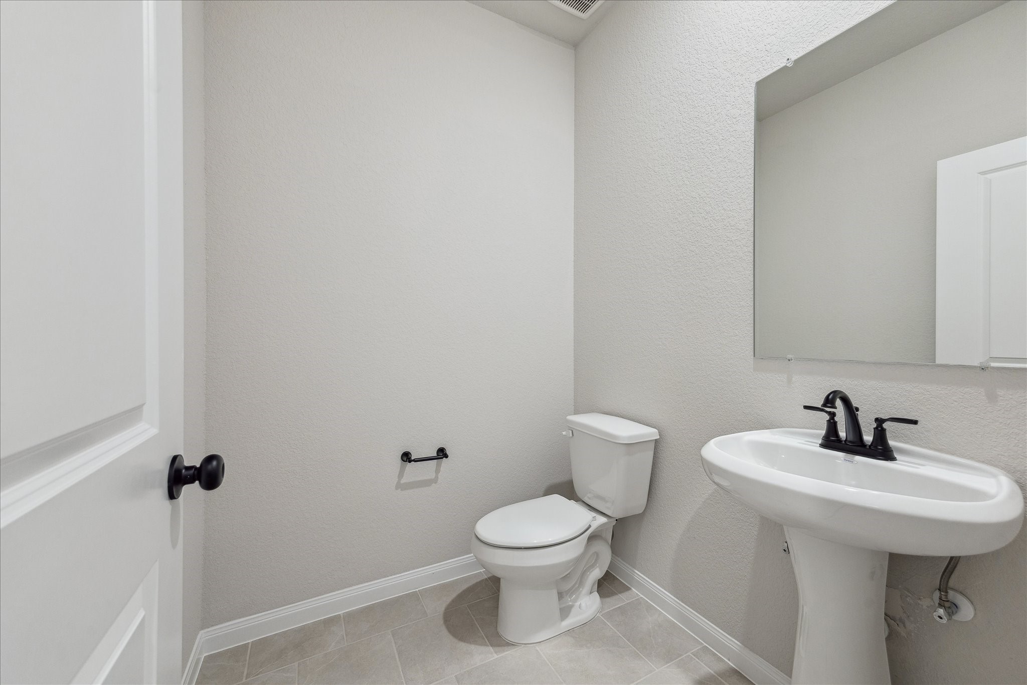 22706 Norcrest Hills Drive Property Photo 33