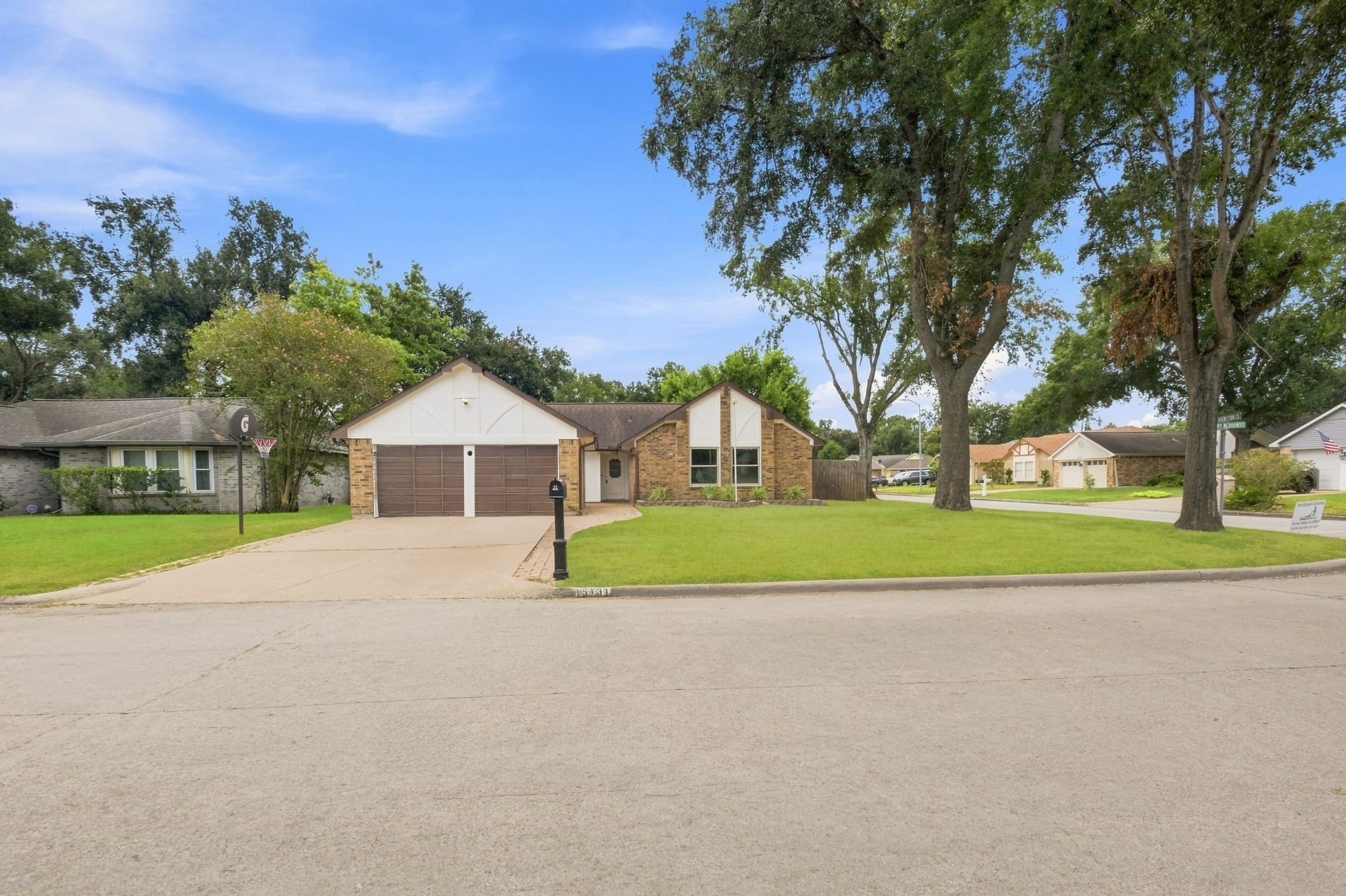 15131 Mulberry Meadows Drive Property Photo 1