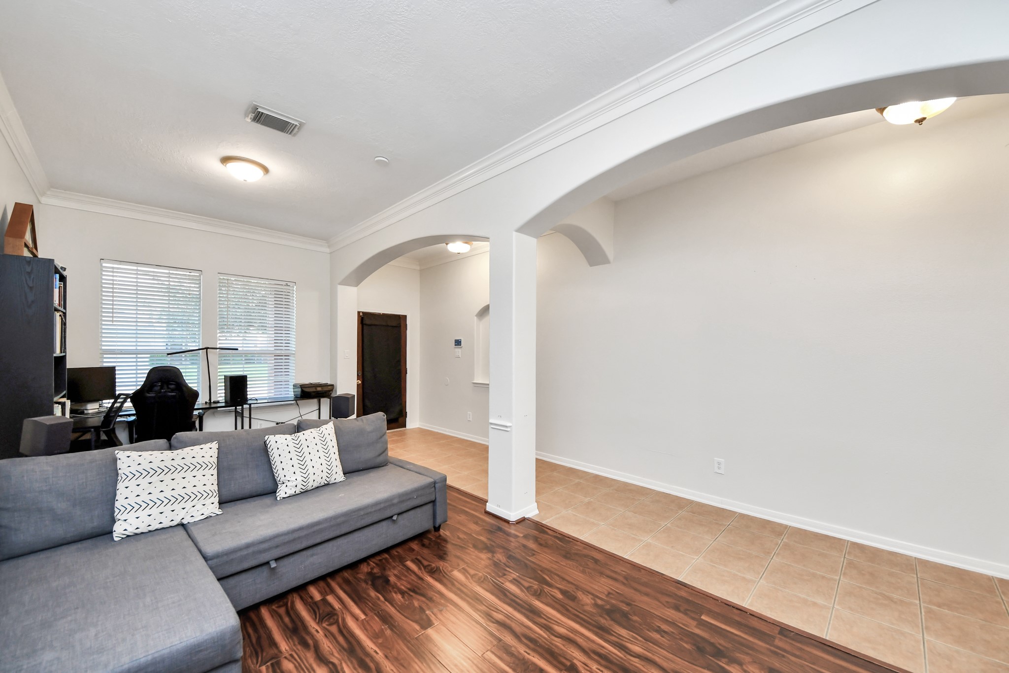 4118 Ferro Street Property Photo 10
