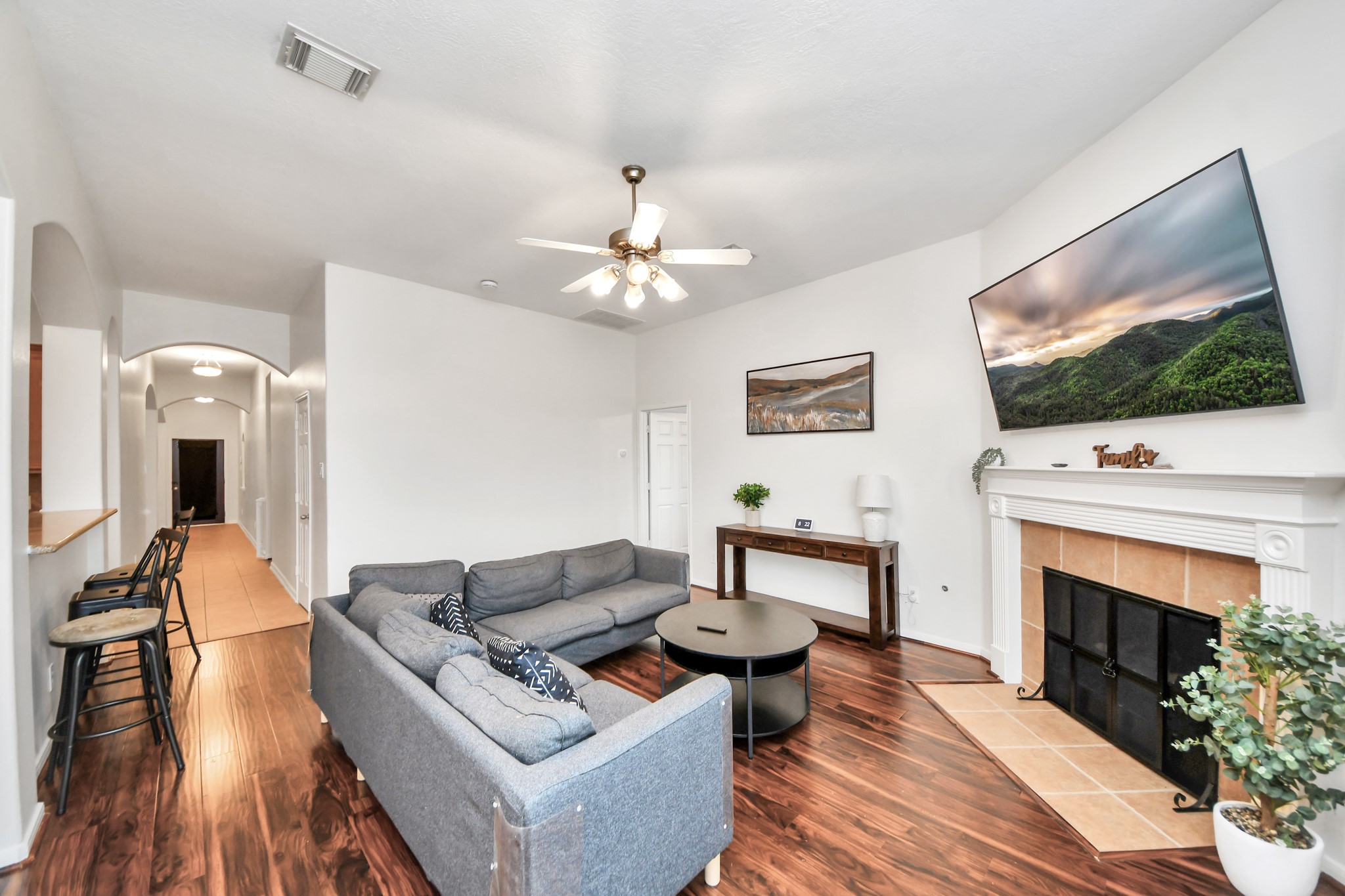 4118 Ferro Street Property Photo 16