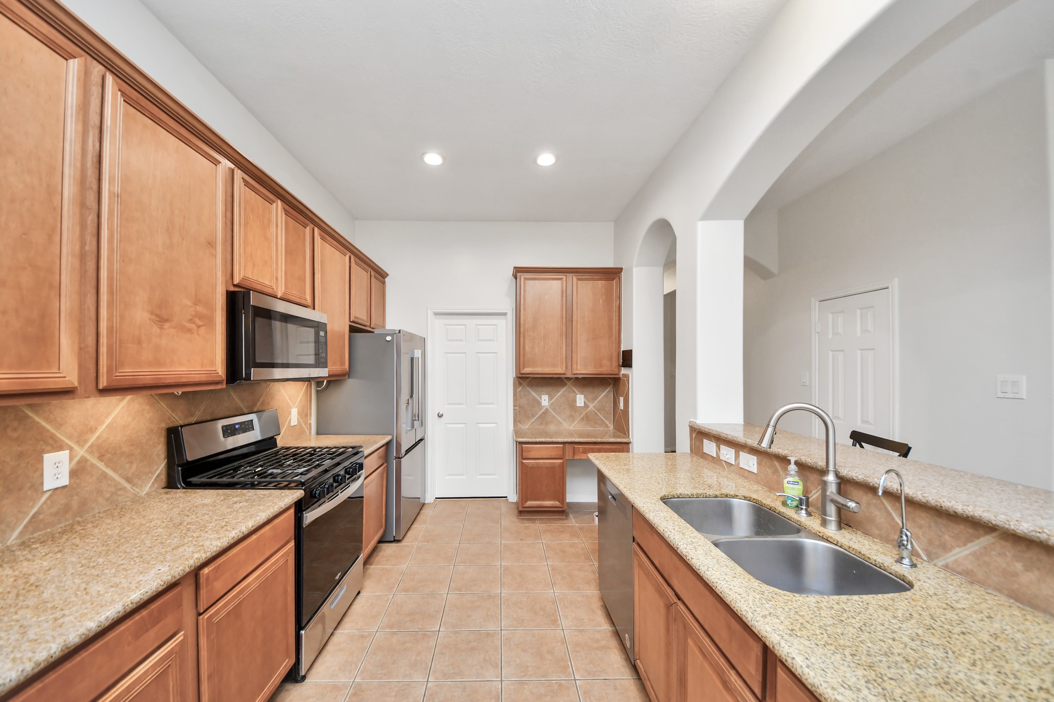 4118 Ferro Street Property Photo 22