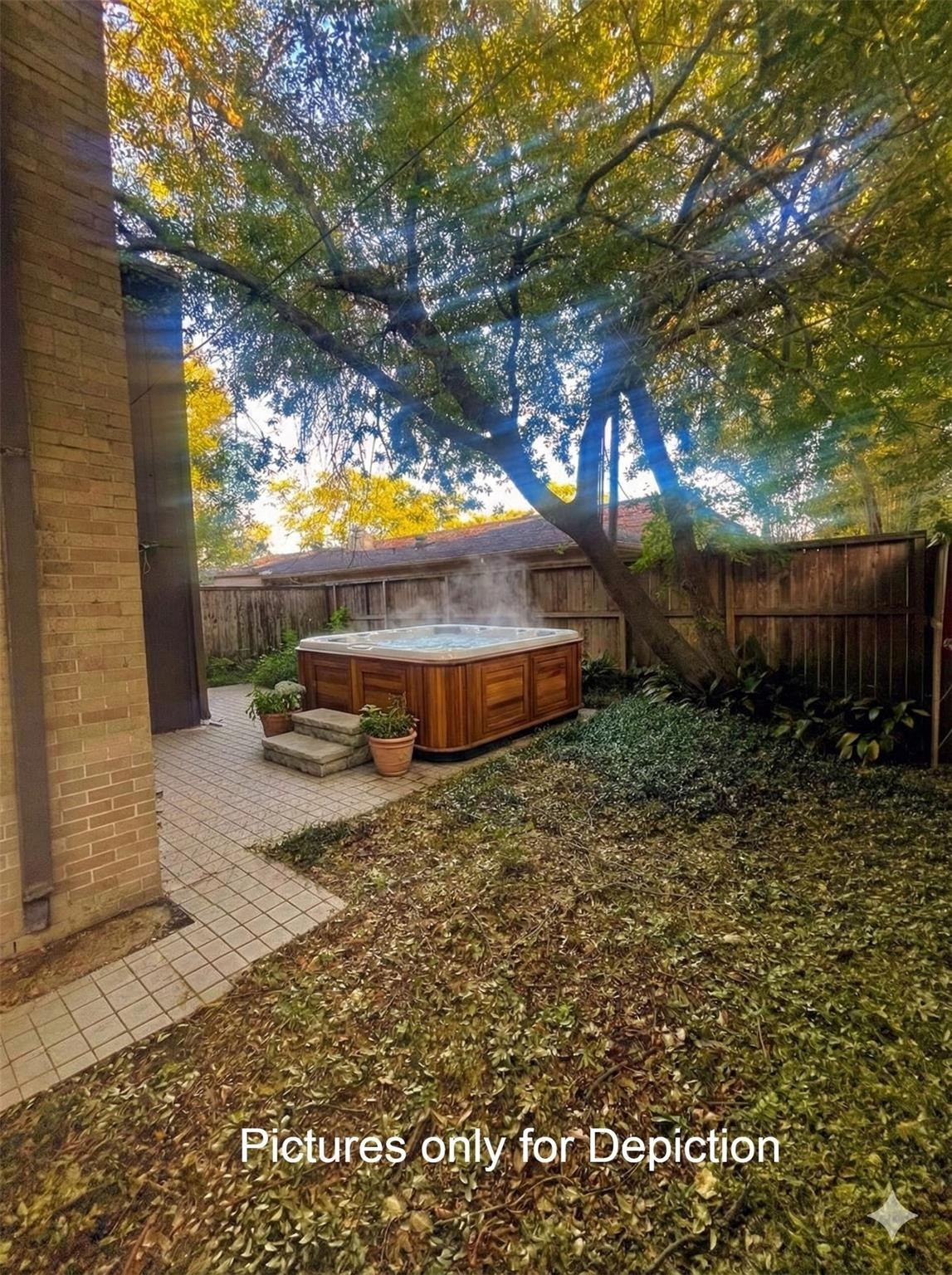 4560 Bellaire Boulevard Property Photo 6