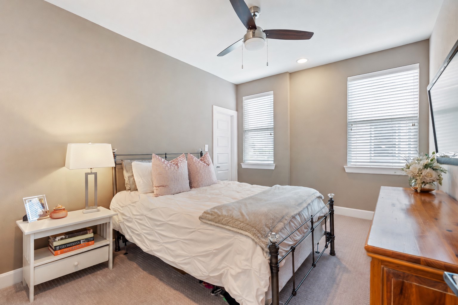 629 Press Street Property Photo 15