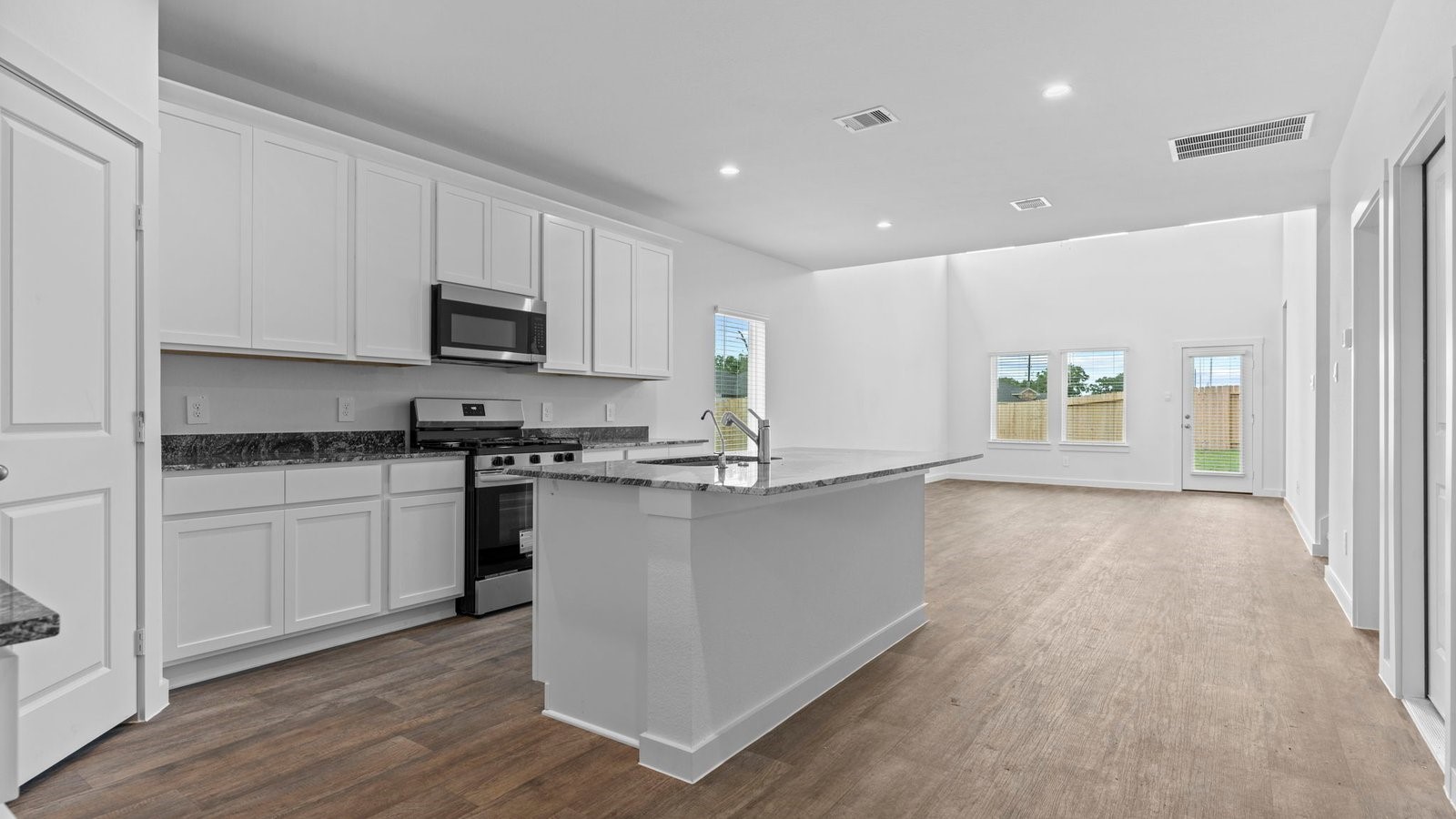 1602 Portorosso Drive Property Photo 7