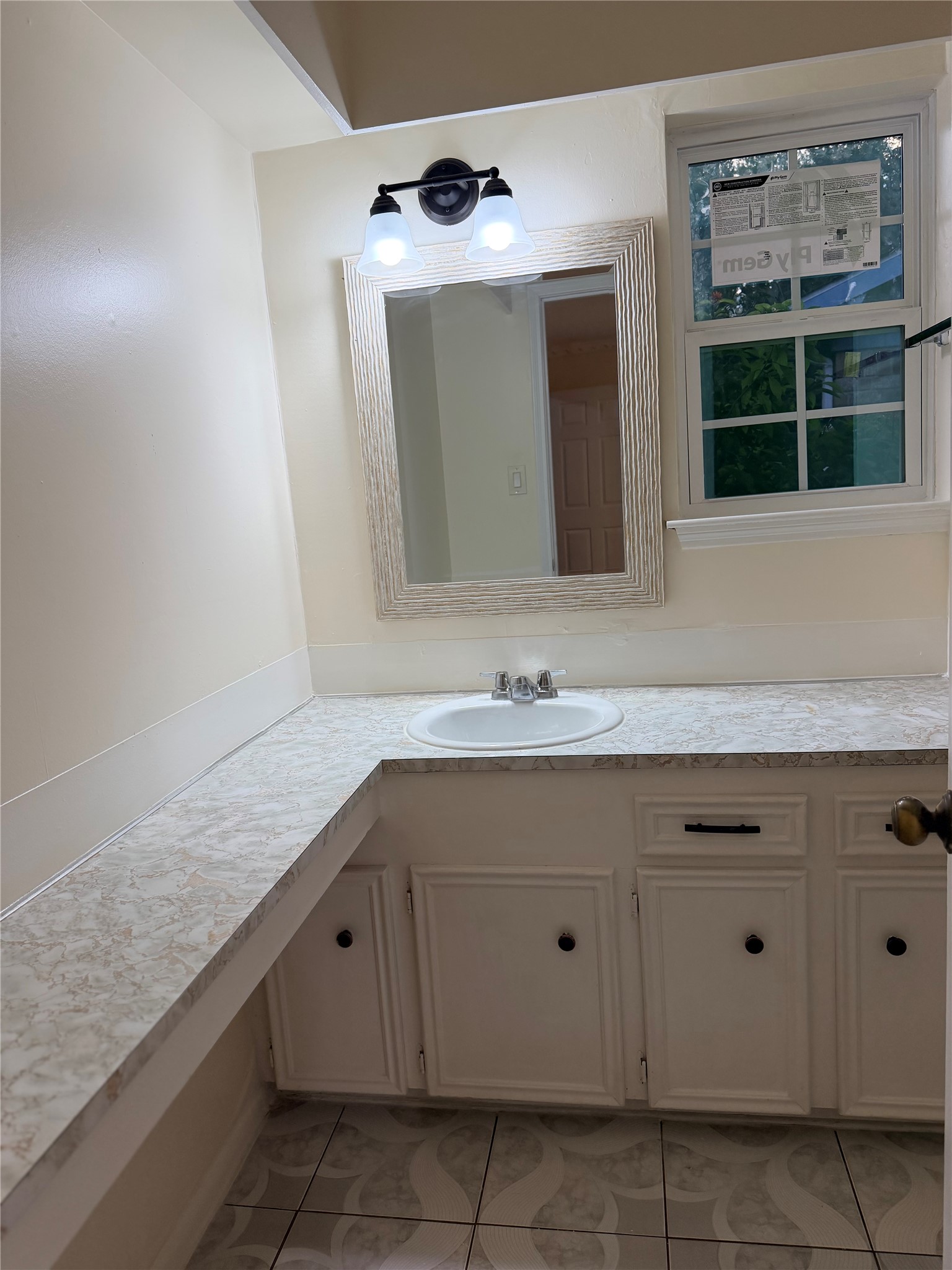 11406 Hornbrook Drive Property Photo 15