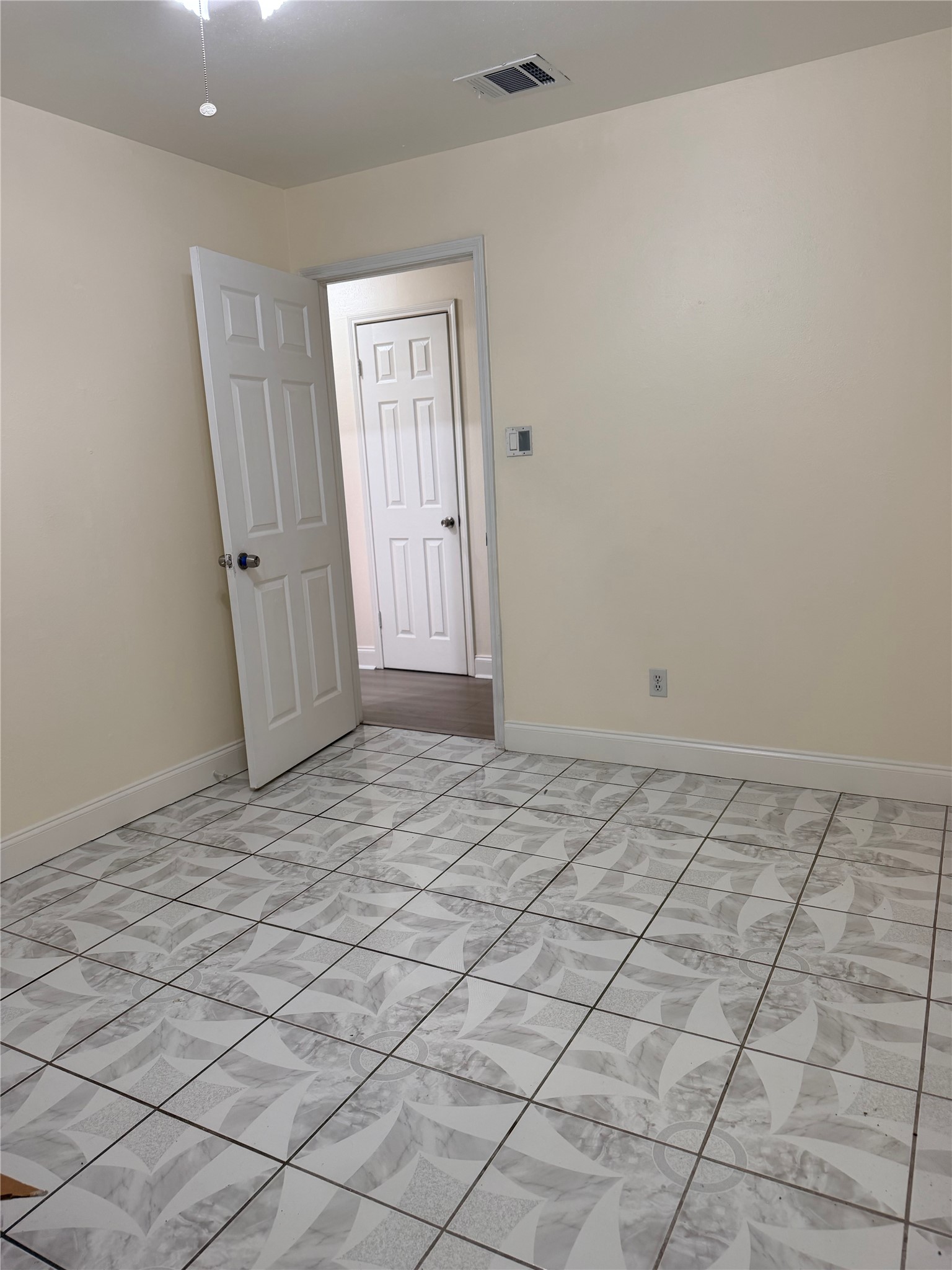 11406 Hornbrook Drive Property Photo 20