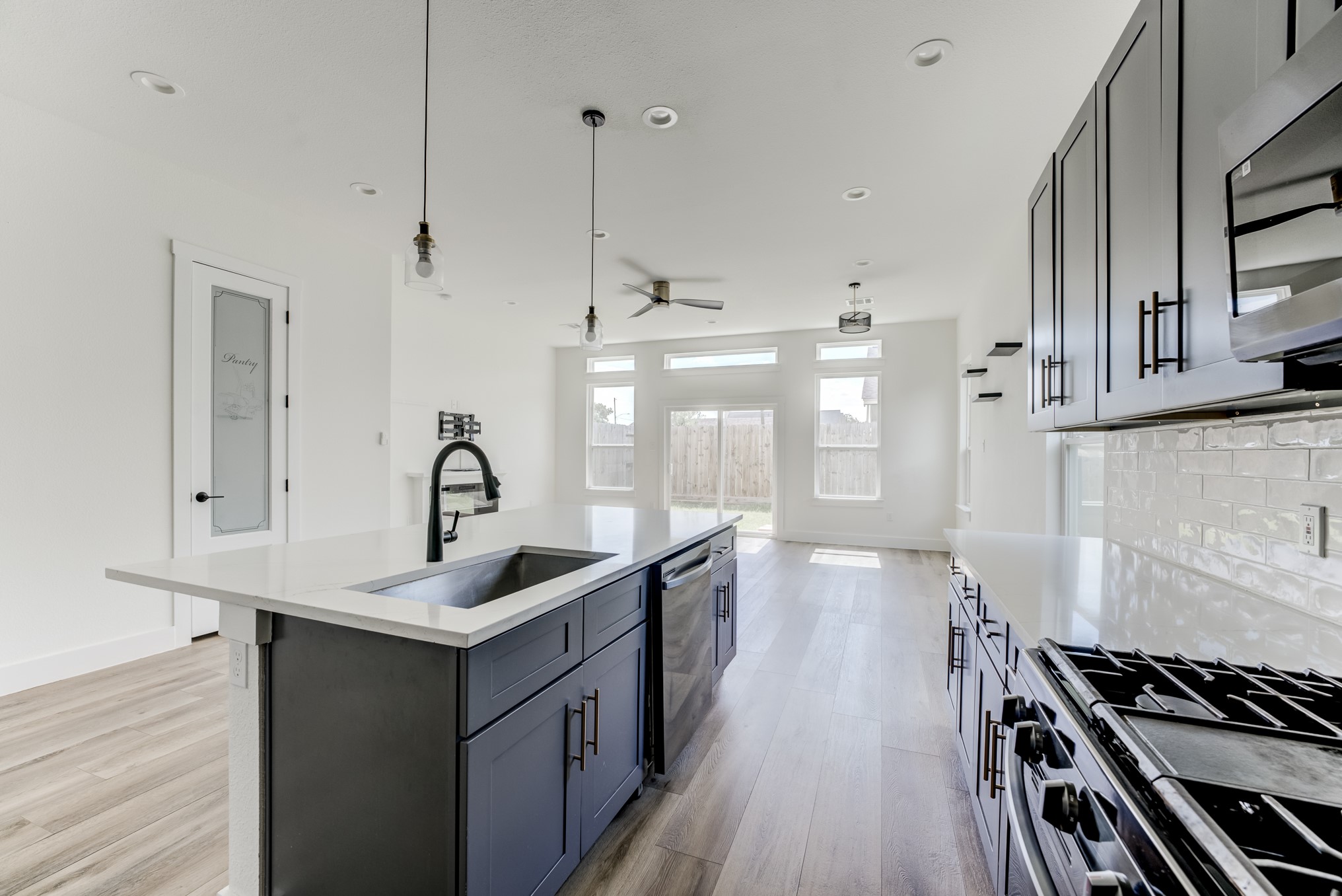 7117 Tierwester Street Property Photo 10