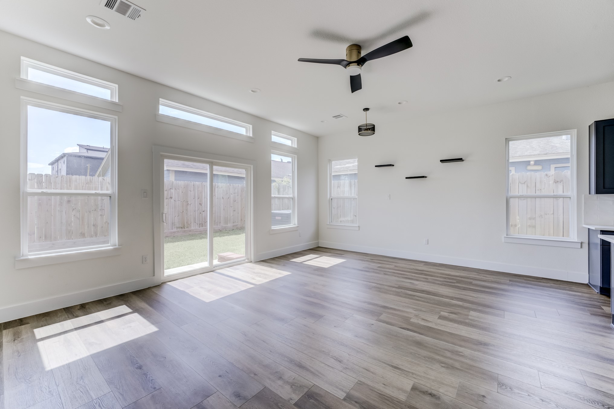 7117 Tierwester Street Property Photo 21