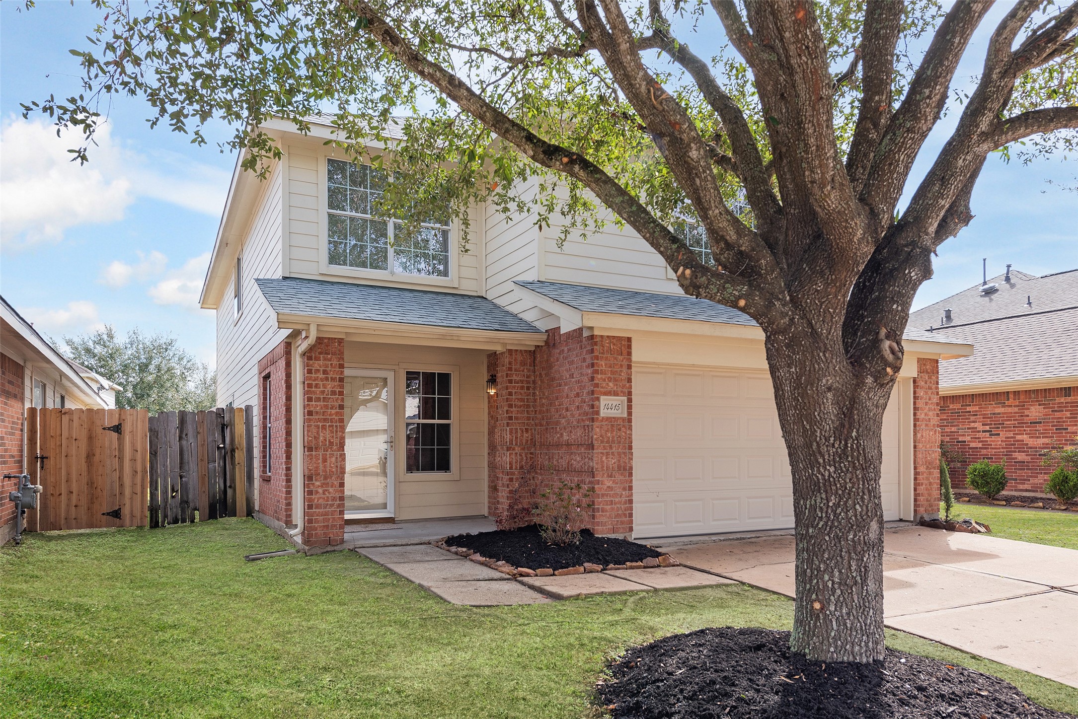 14415 Bryce Meadow Lane Property Photo 2