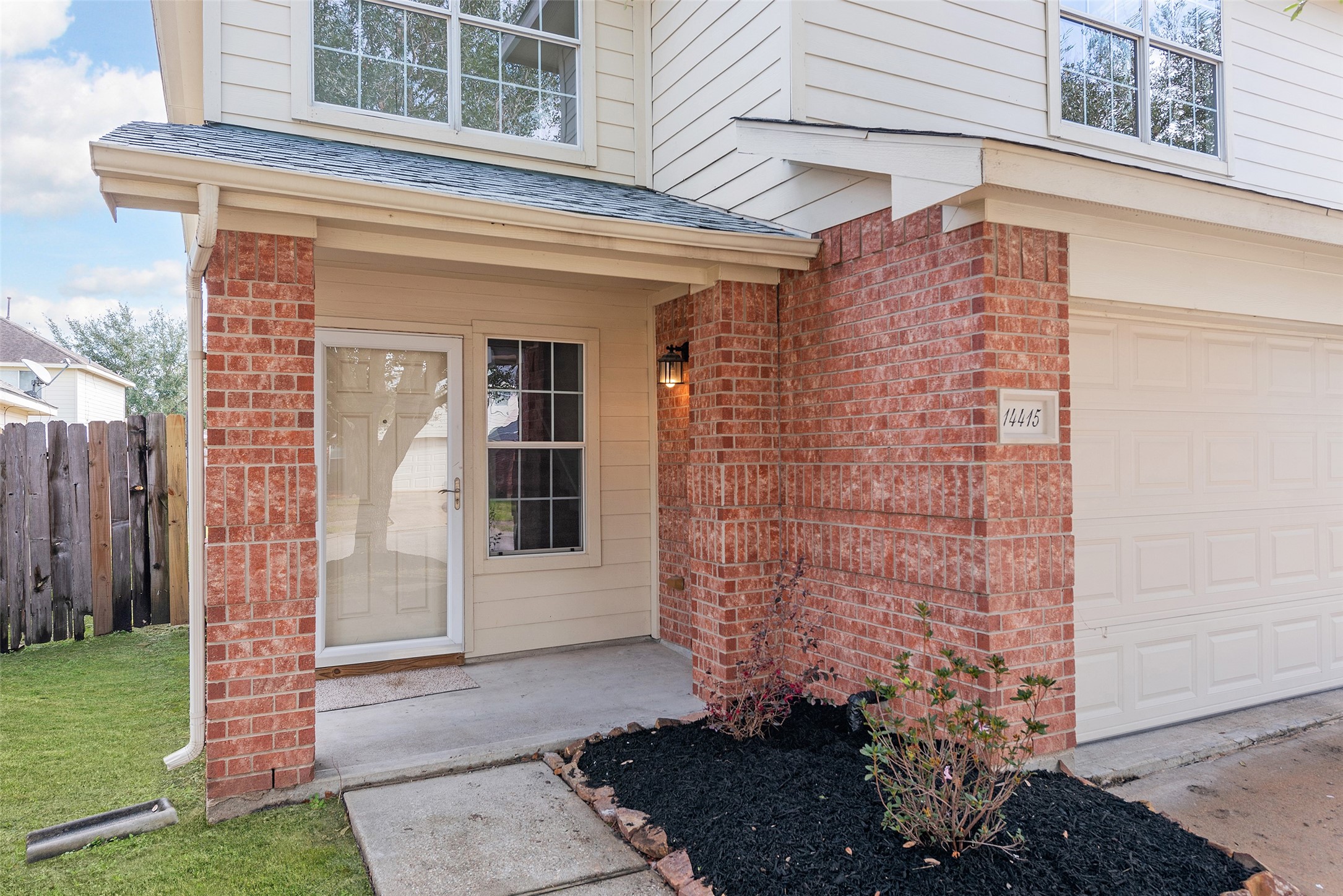14415 Bryce Meadow Lane Property Photo 3