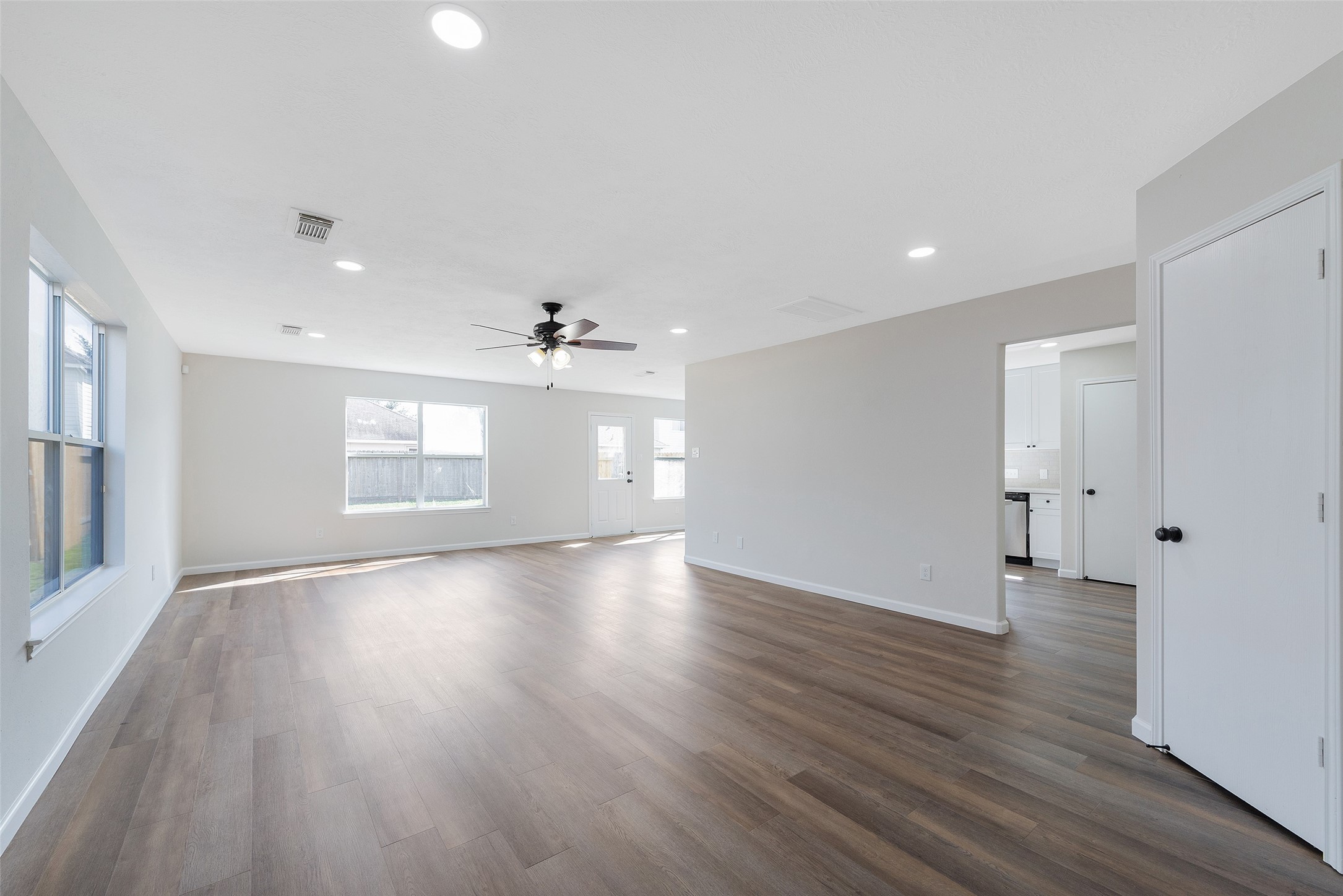 14415 Bryce Meadow Lane Property Photo 5