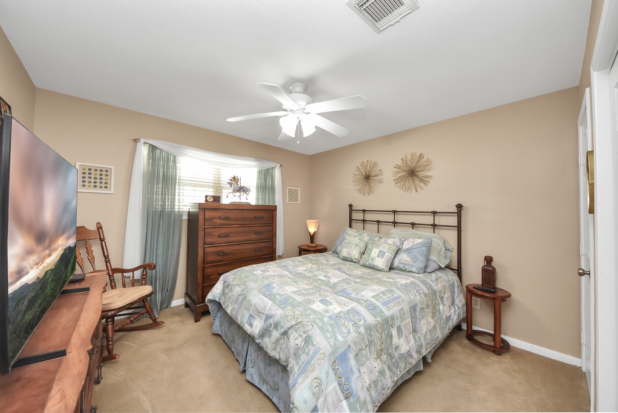 33 Clara Barton Lane Property Photo 19