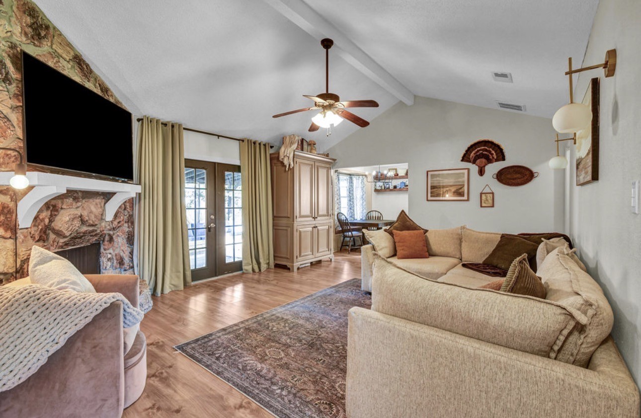 53 Blue Bell Court Property Photo 12