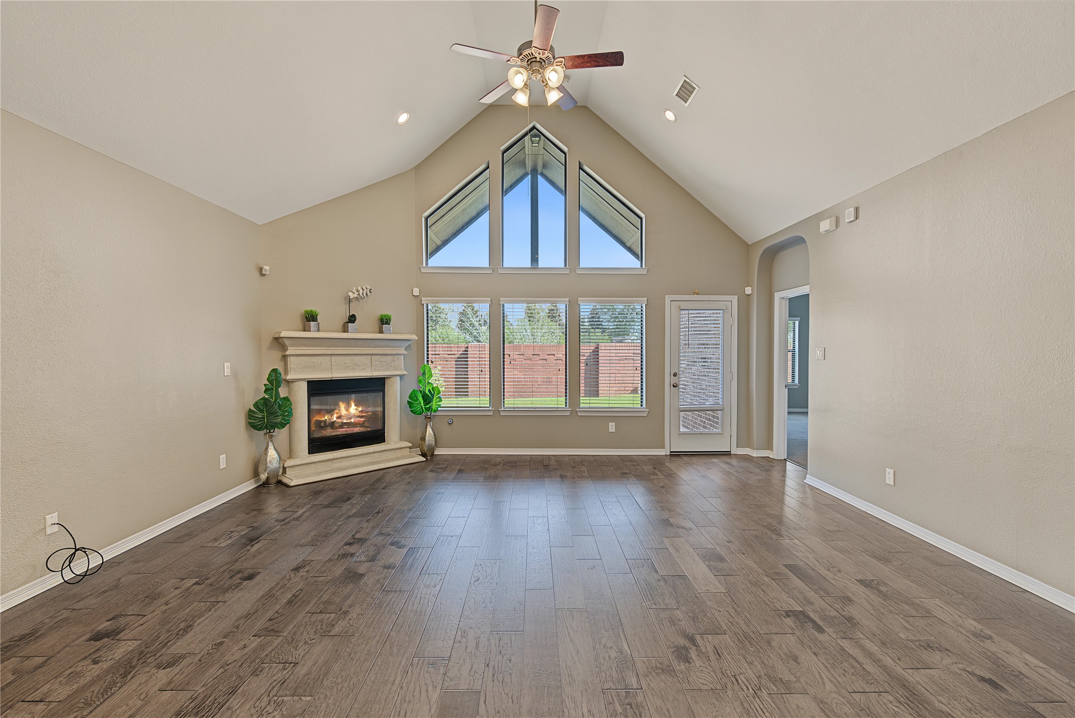 6723 Sotoria Lane Property Photo 17