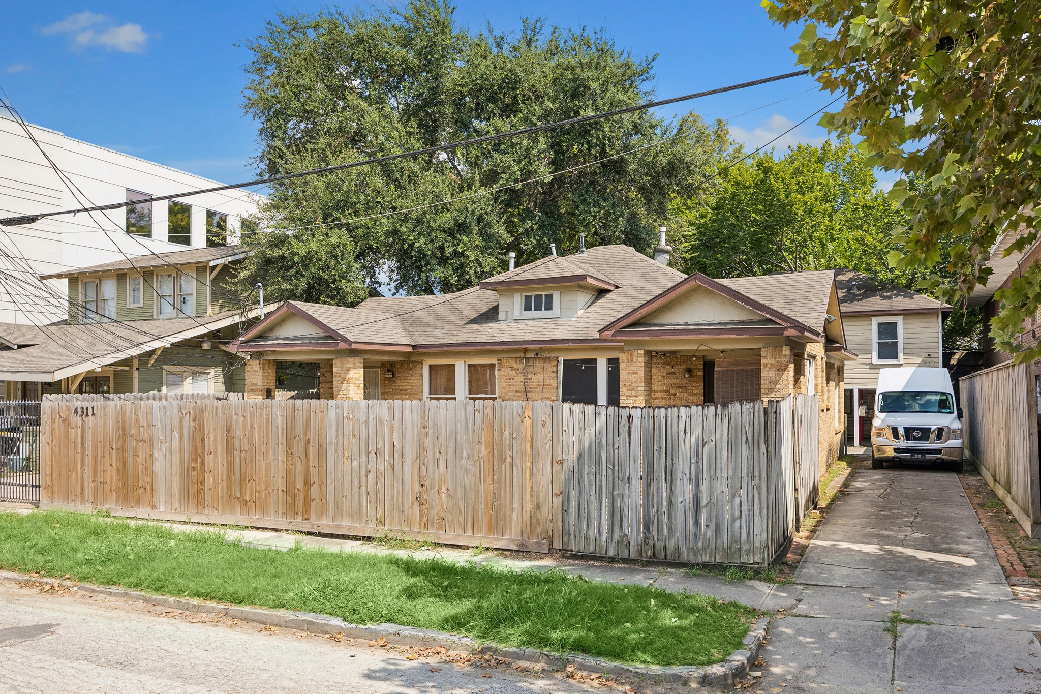 4311 Jack Street Property Photo 4