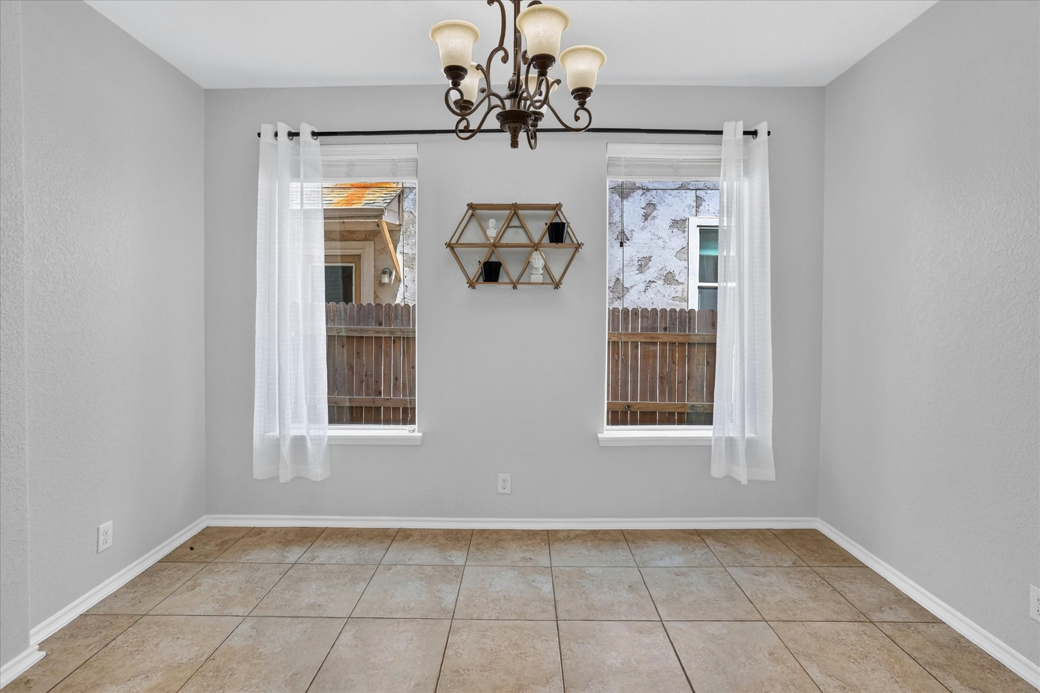 6913 Abbey Falls Property Photo 10