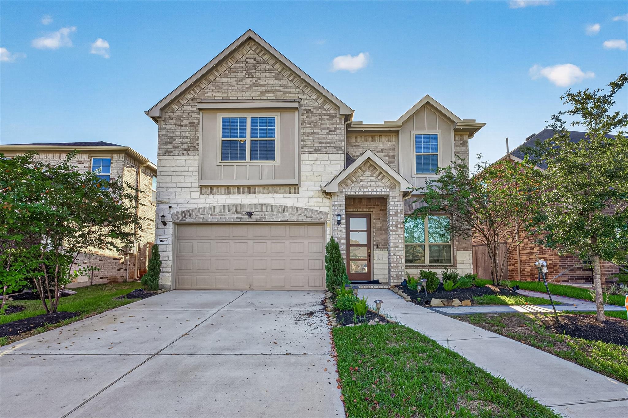 11438 Cypress Elm Court Property Photo 1