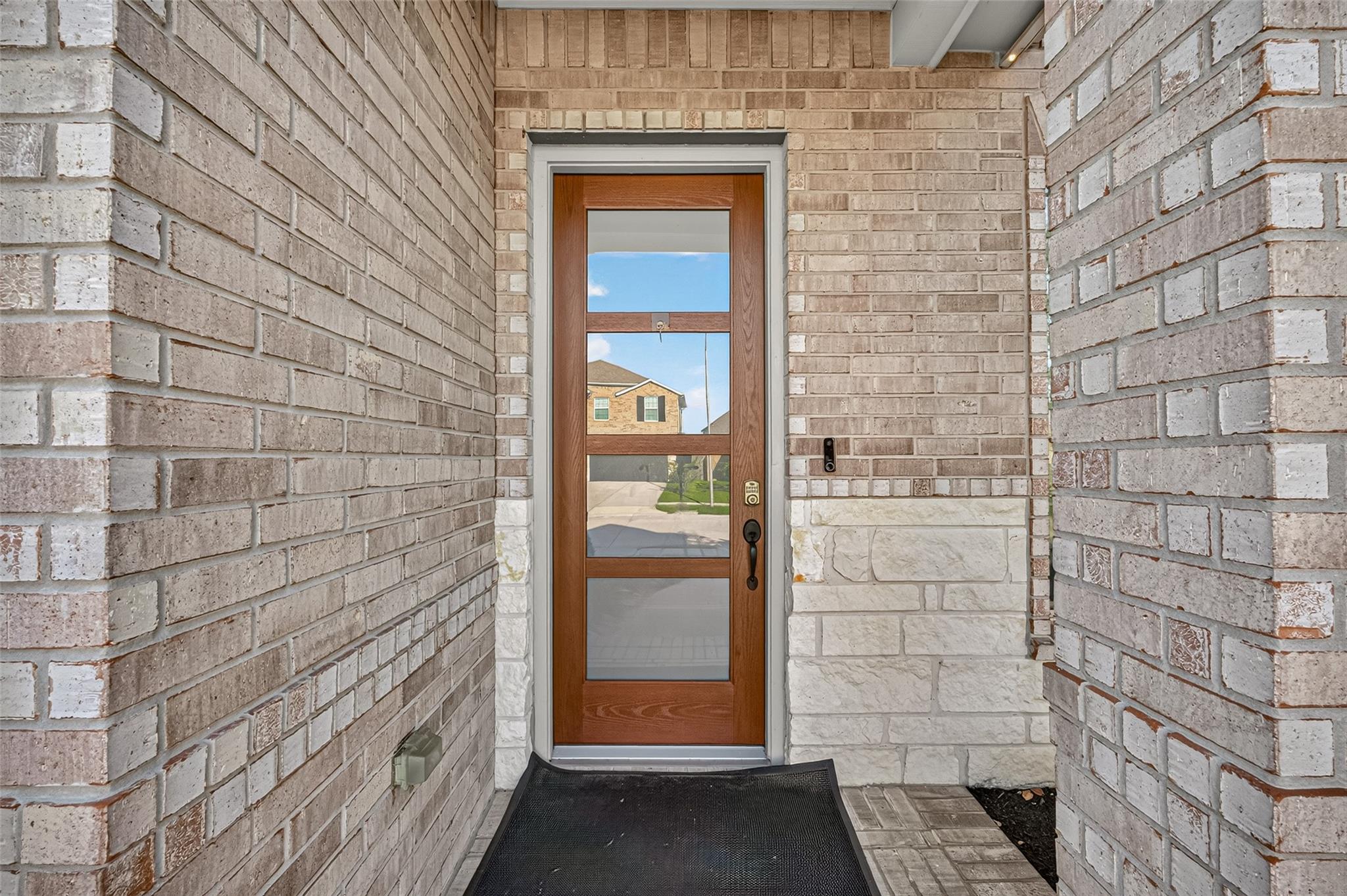 11438 Cypress Elm Court Property Photo 5