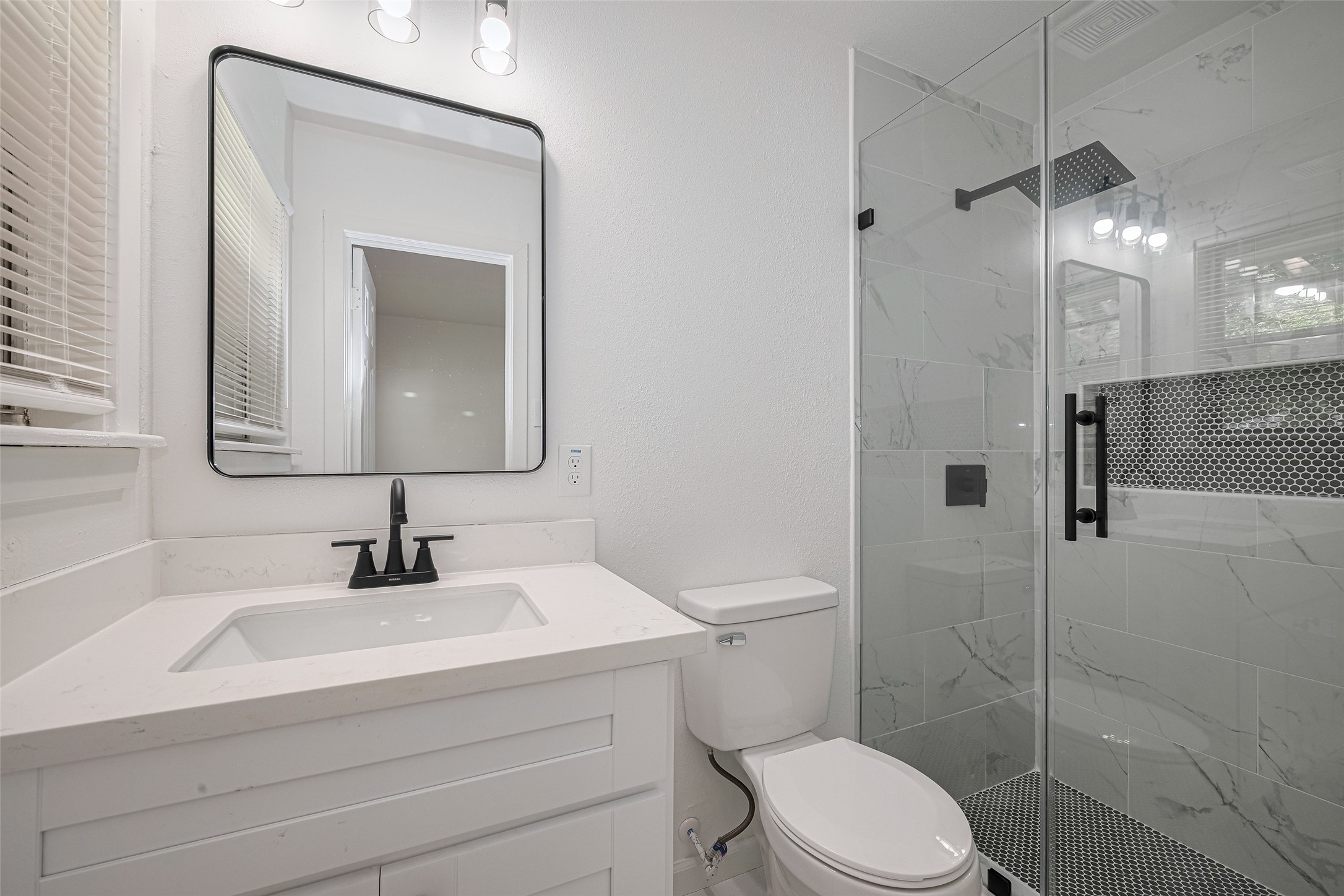 2112 Walnut Lane Property Photo 15