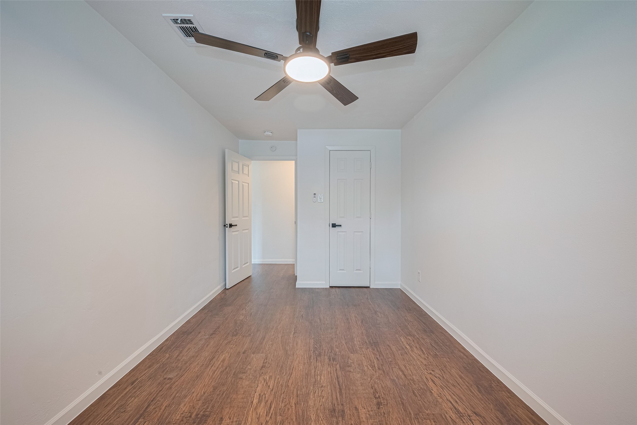 2112 Walnut Lane Property Photo 17