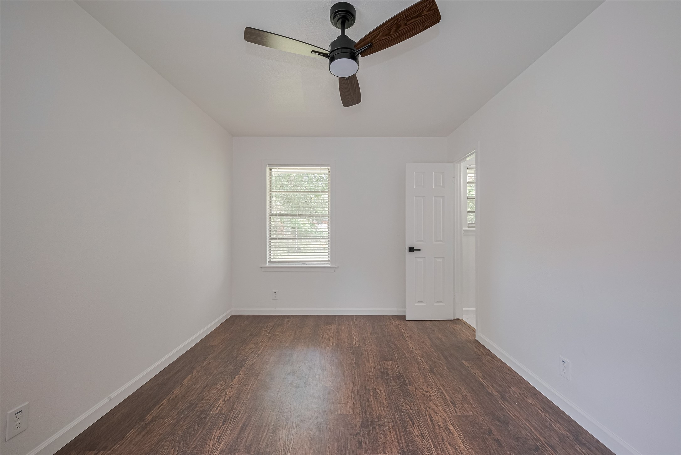 2112 Walnut Lane Property Photo 18
