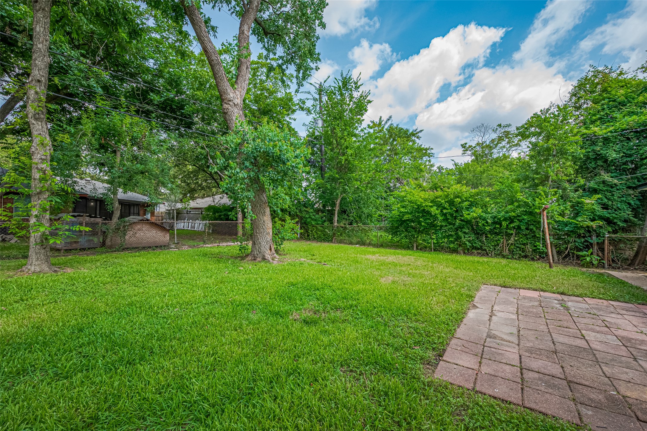 2112 Walnut Lane Property Photo 24