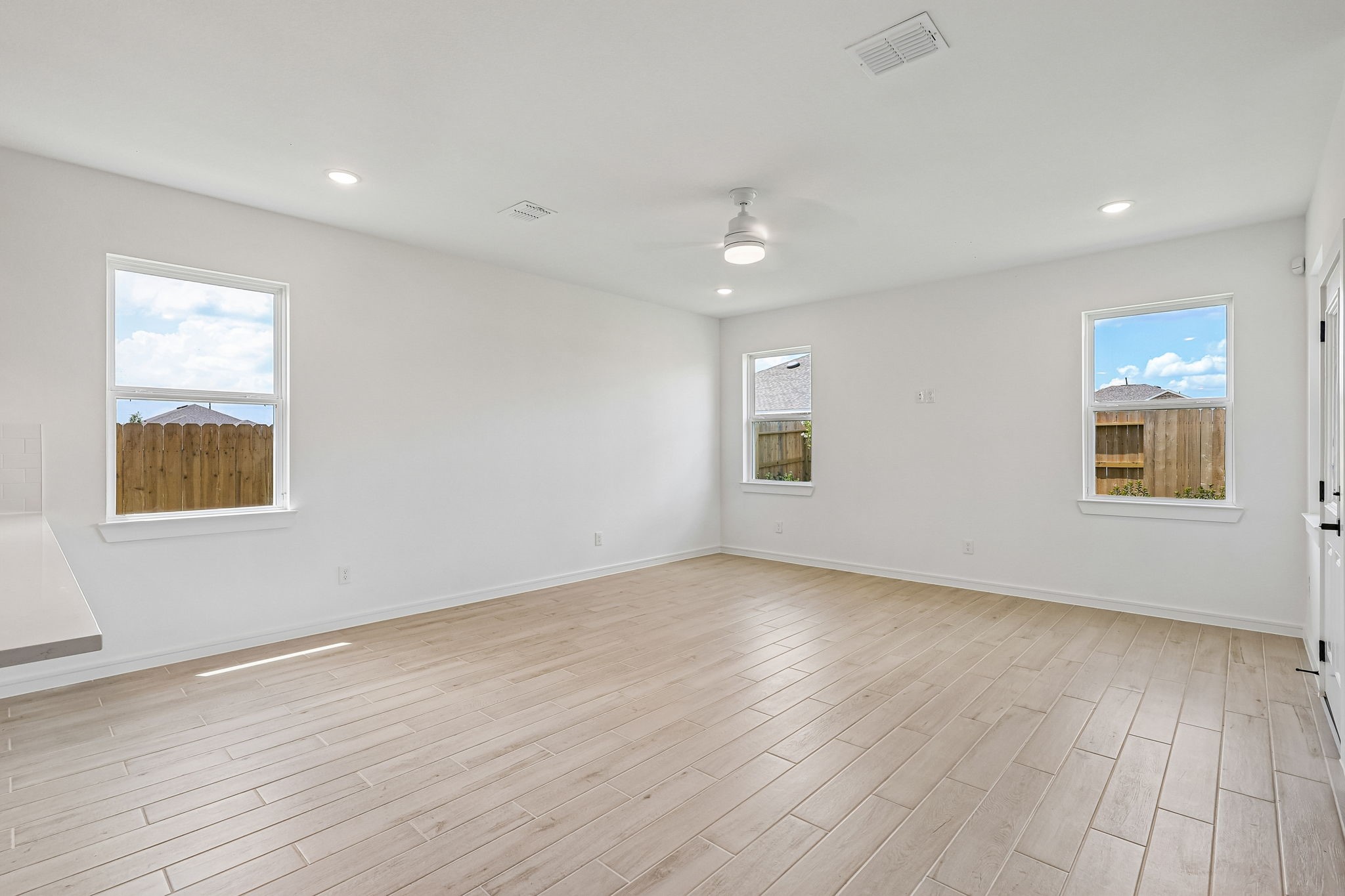 559 Day Station Drive Property Photo 11