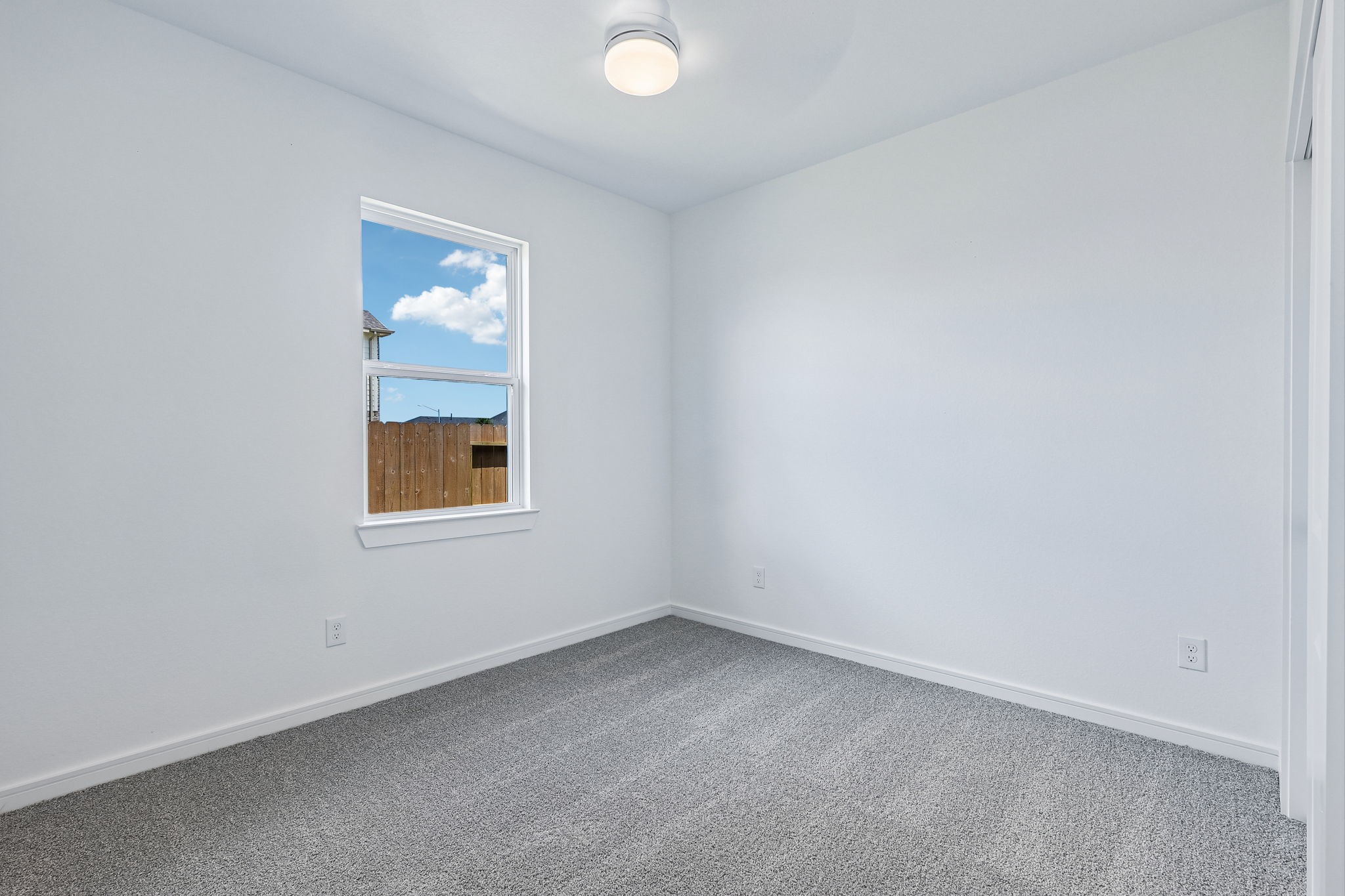 559 Day Station Drive Property Photo 19