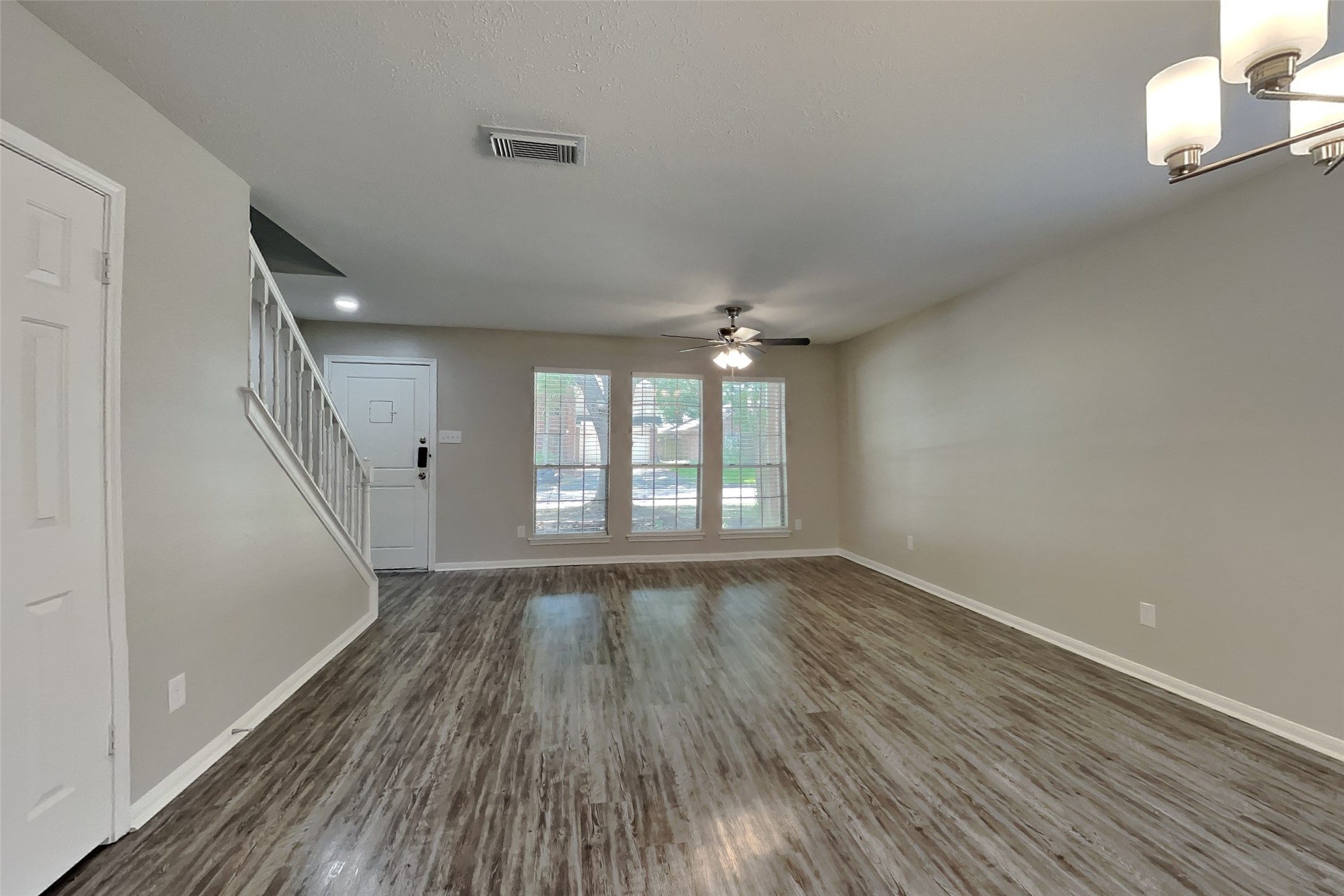 1227 Caraquet Drive Property Photo 8