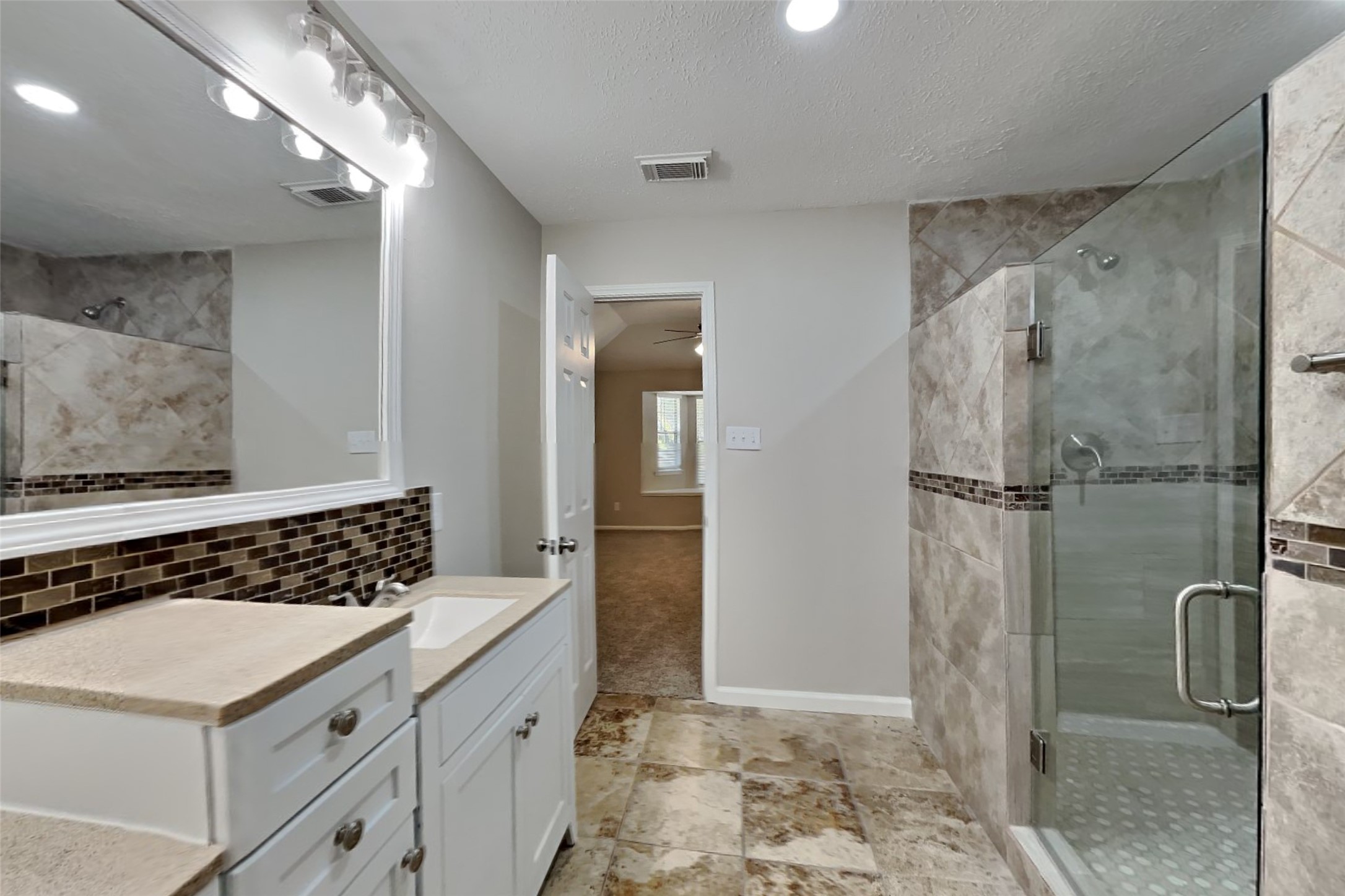1227 Caraquet Drive Property Photo 13