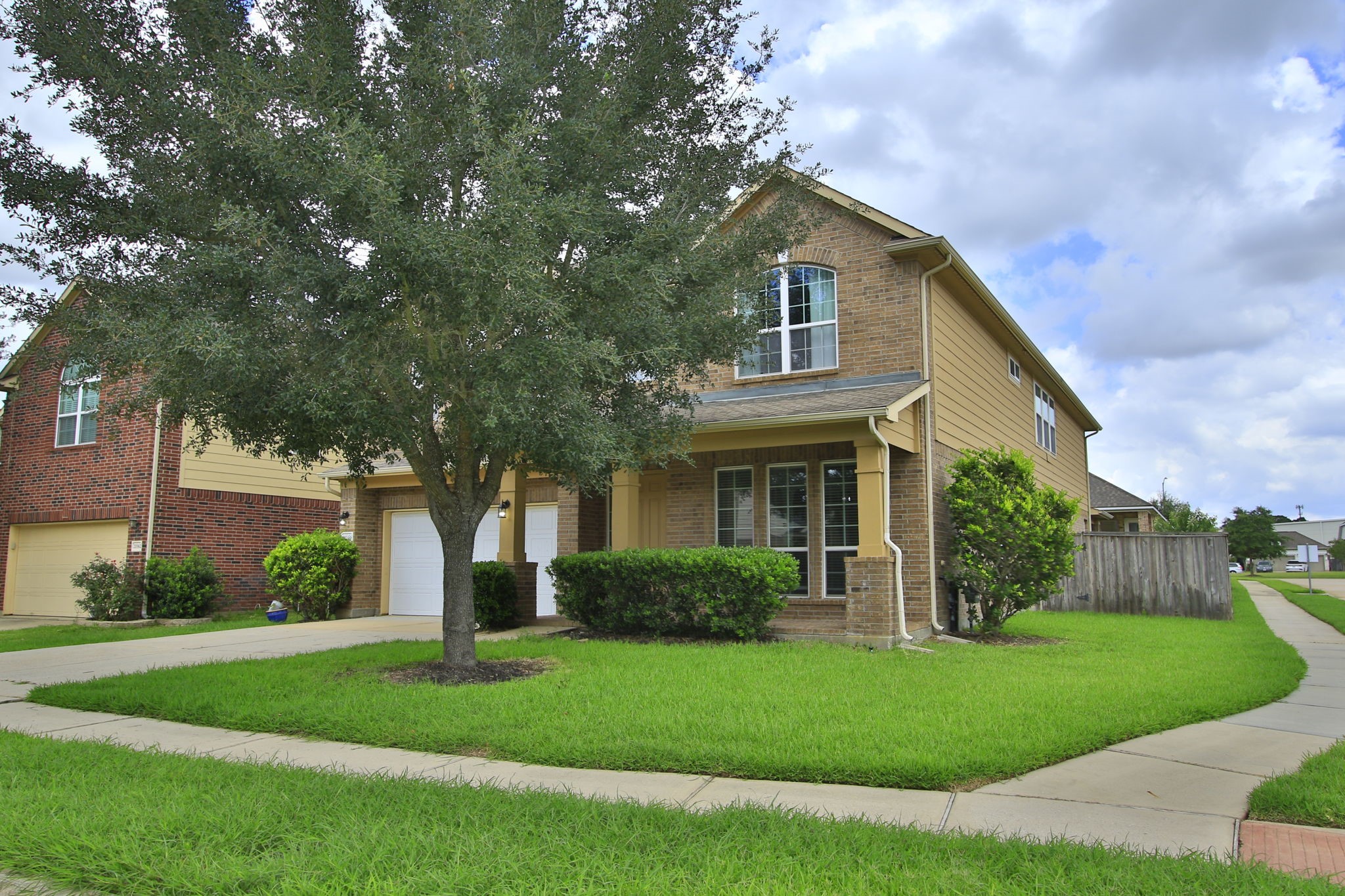 20358 Mathis Landing Drive Property Photo 2