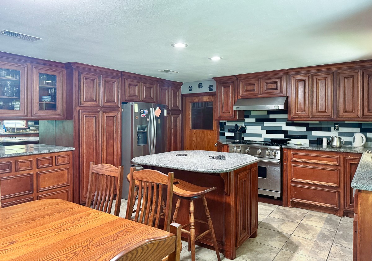 1 Hoke Road Property Photo 6