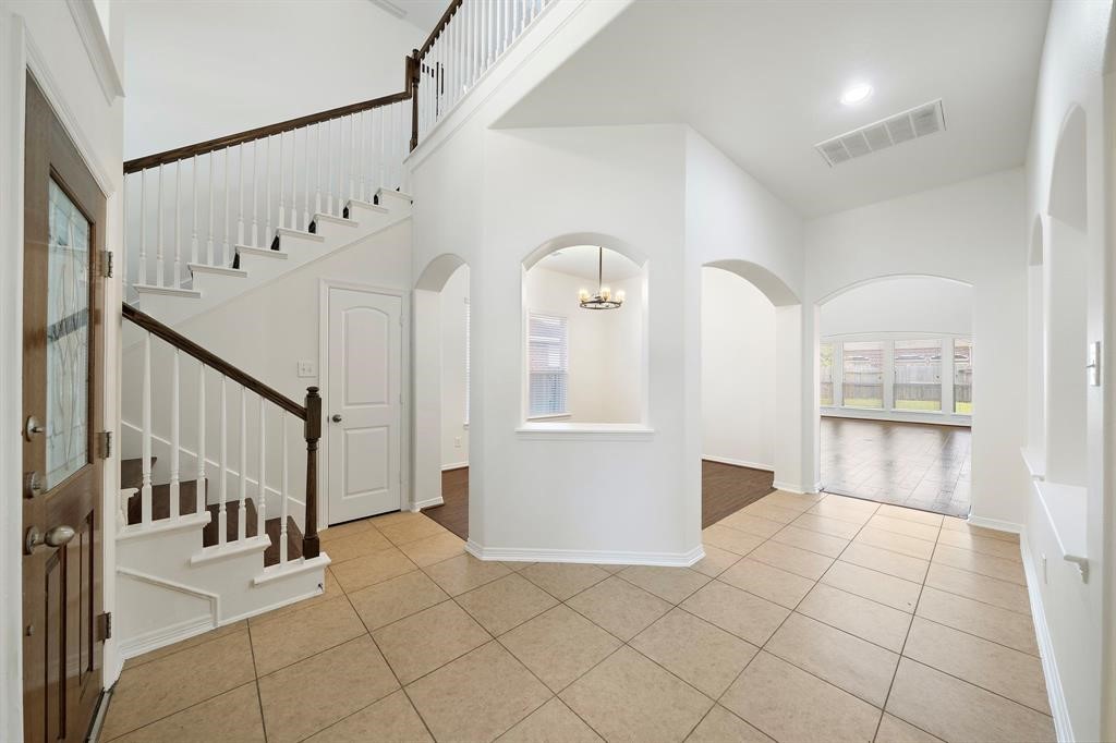 3818 Orchard Springs Court Property Photo 6
