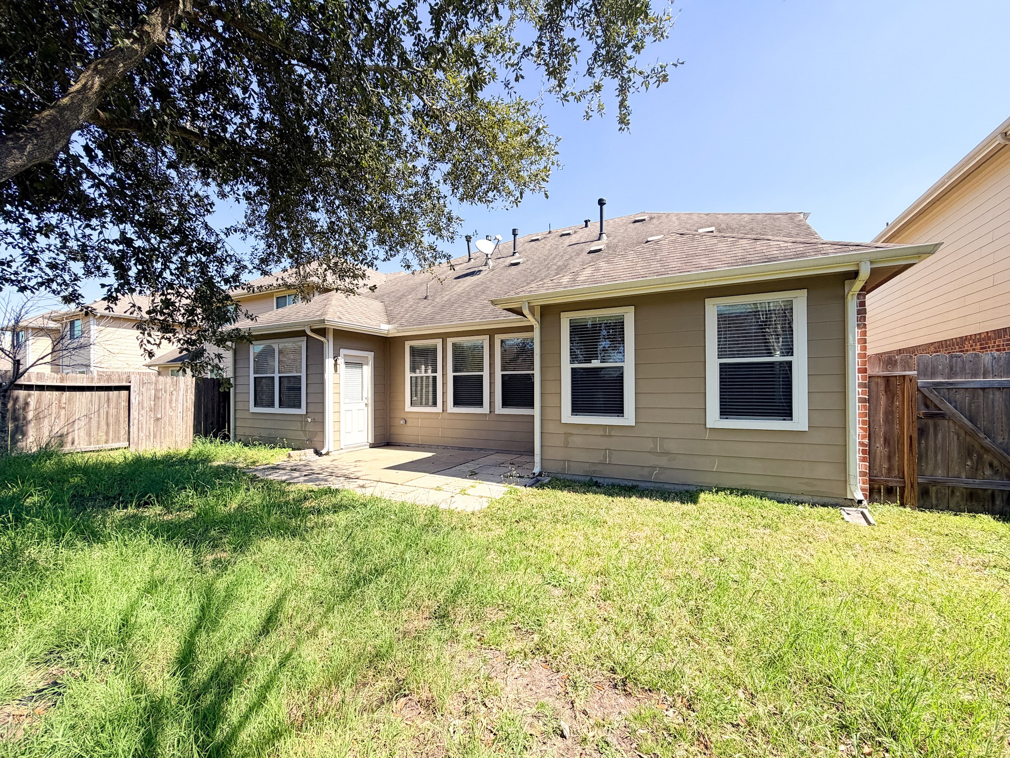 2802 Ridgeglen Lane Property Photo 37
