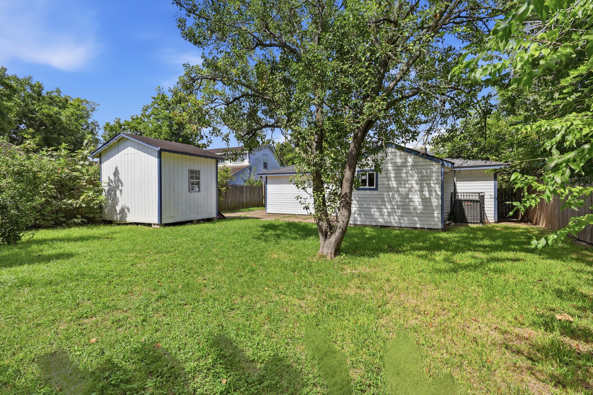 5718 Cherry Property Photo 26