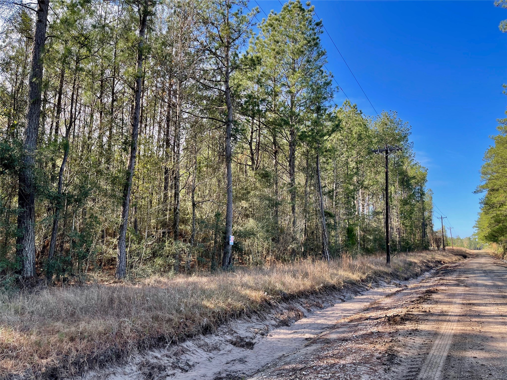 6 +/- Acs Cr 3400 Property Photo 5